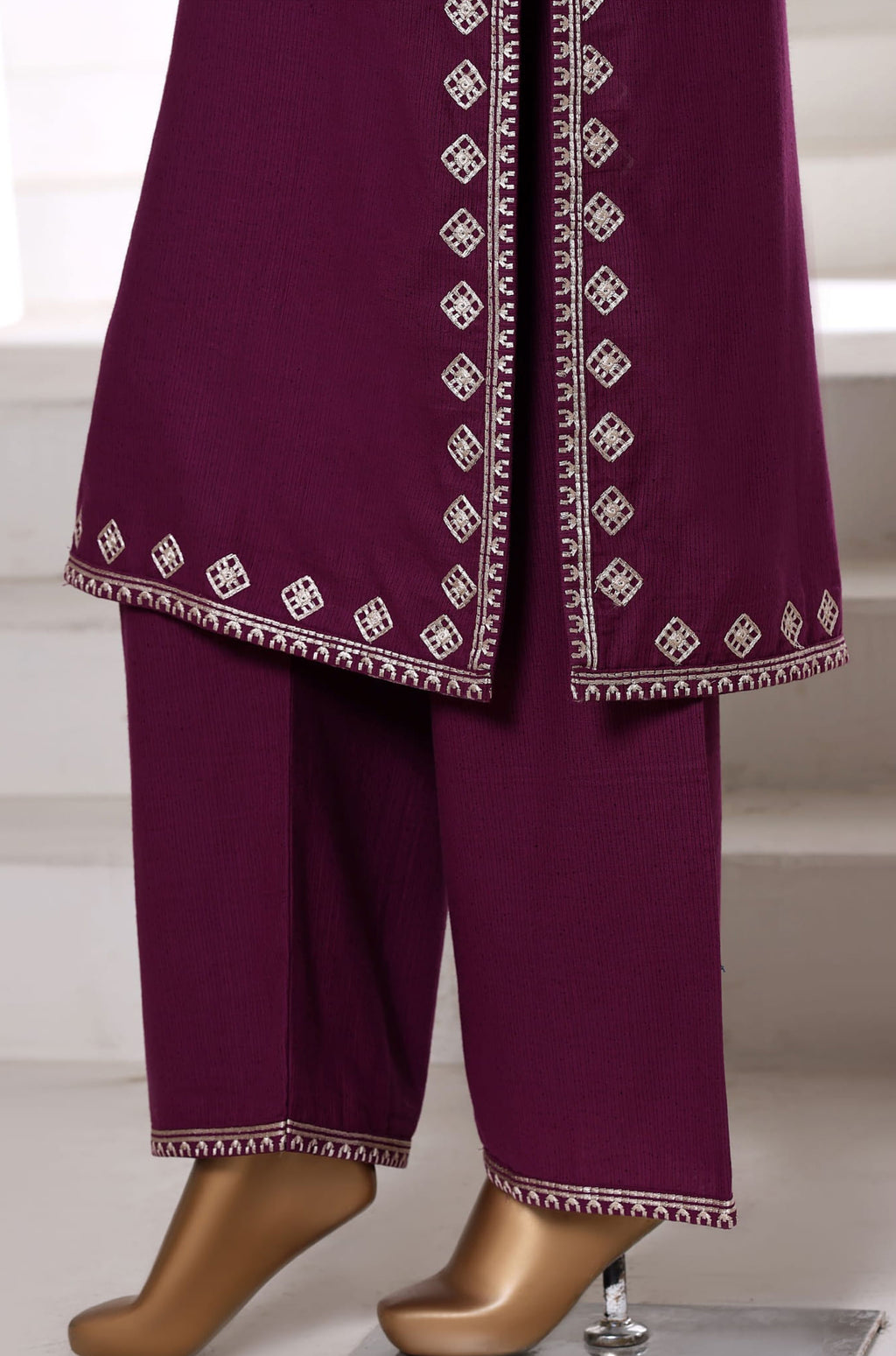 Sadabahar Vybe Stitched 2PC Co-Ords Winter Collection - 2025 (PURPLE)