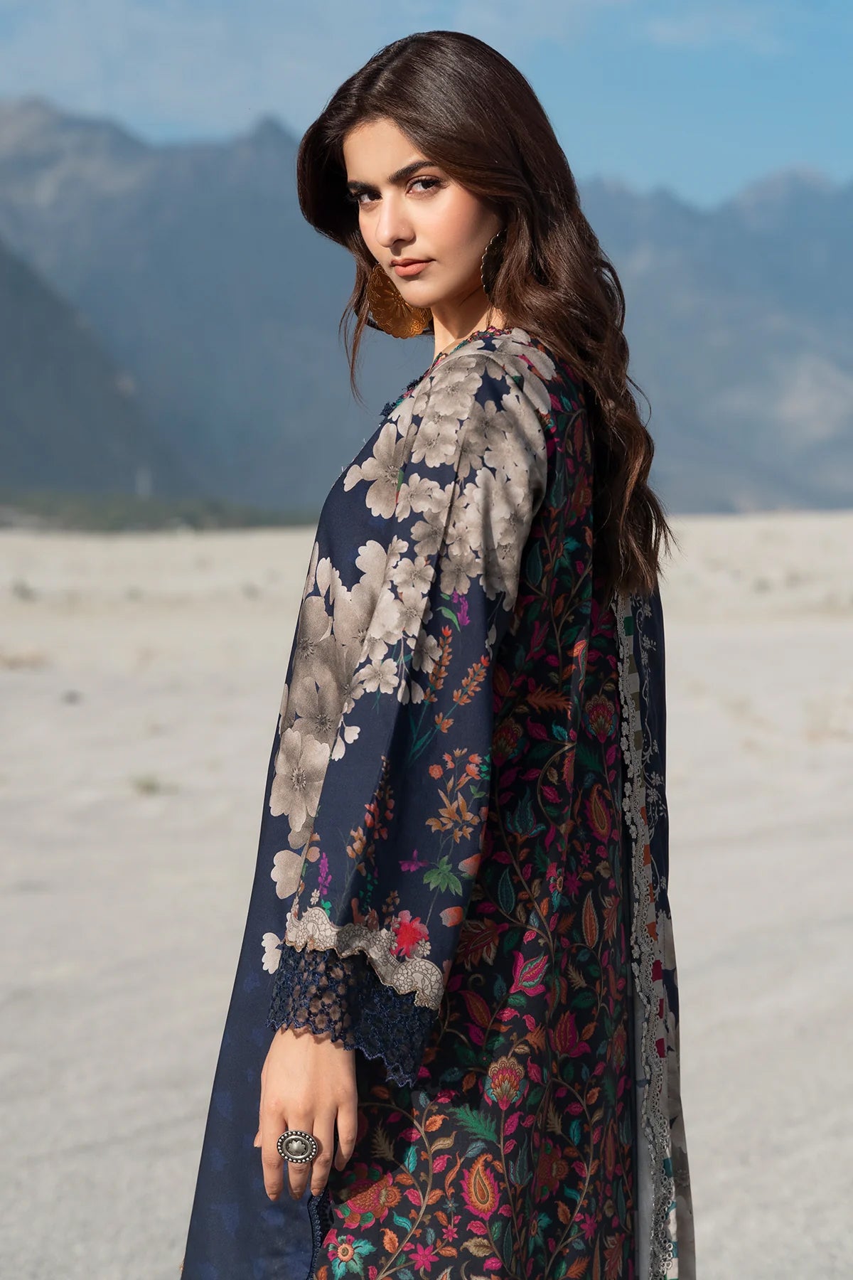 Aniiq by Charizma | Unstitched Embroidered Linen Vol-II Collection'26 (ANW7-14)