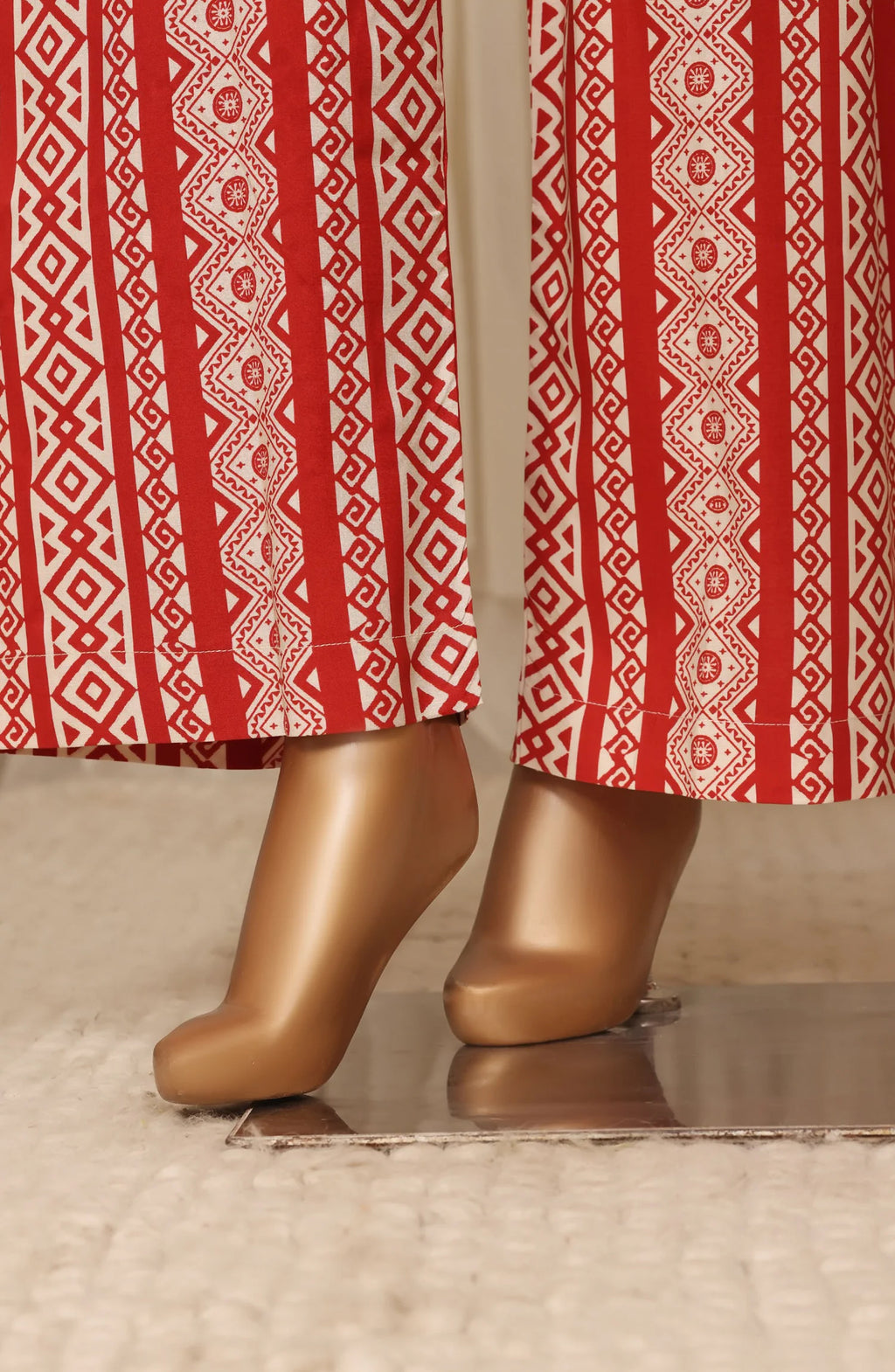 Sadabahar Stitched Printed Linen Collection - 2026 (D-04)