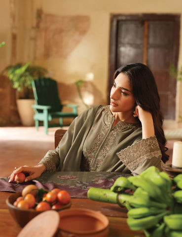 Iznik Unstitched Pre-Fall Winter Collection - 2025 IPF-02