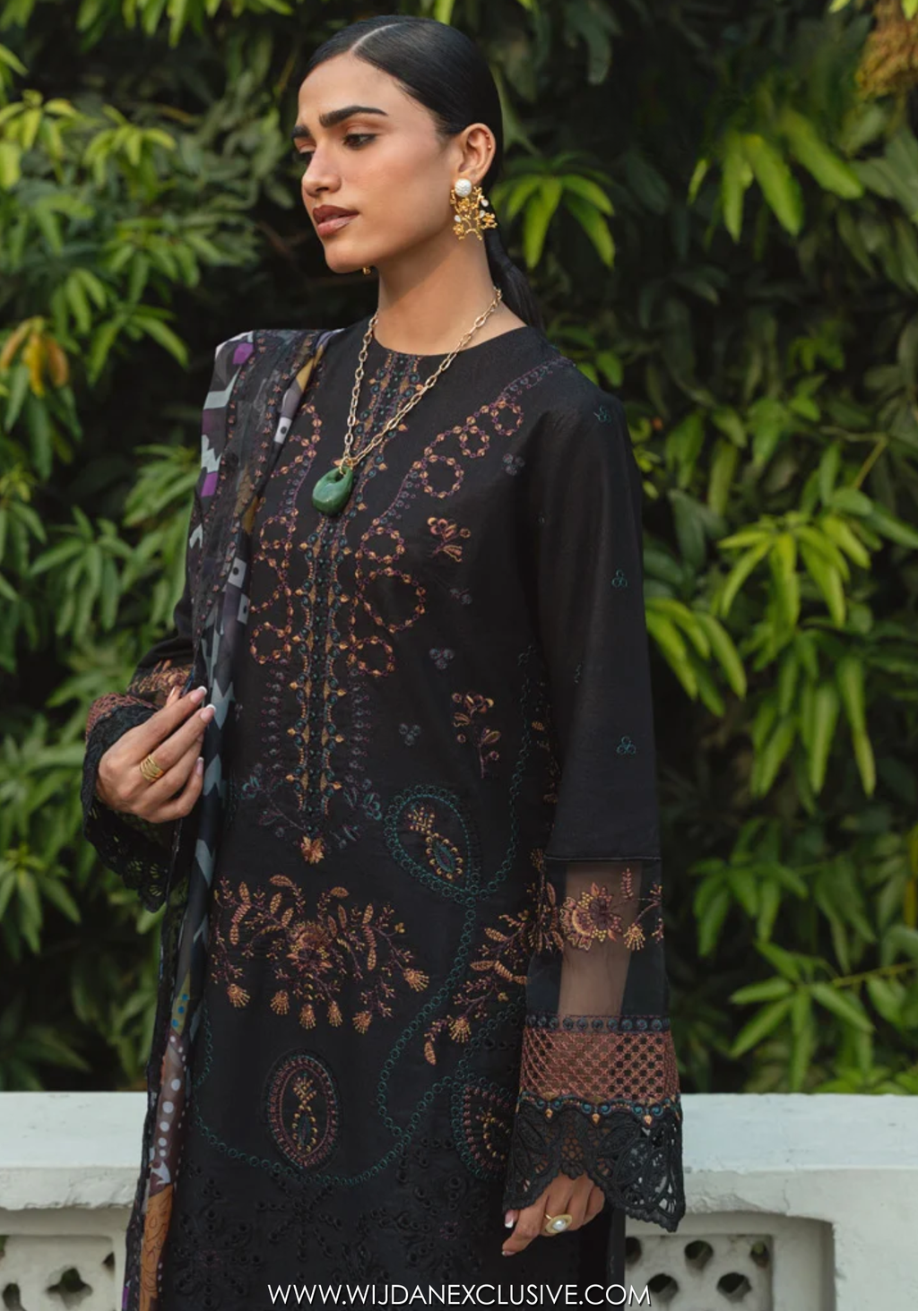 Izel by Marjjan | Unstitched Karandi Embroidered Collection - 2026 (MSK-02-B)