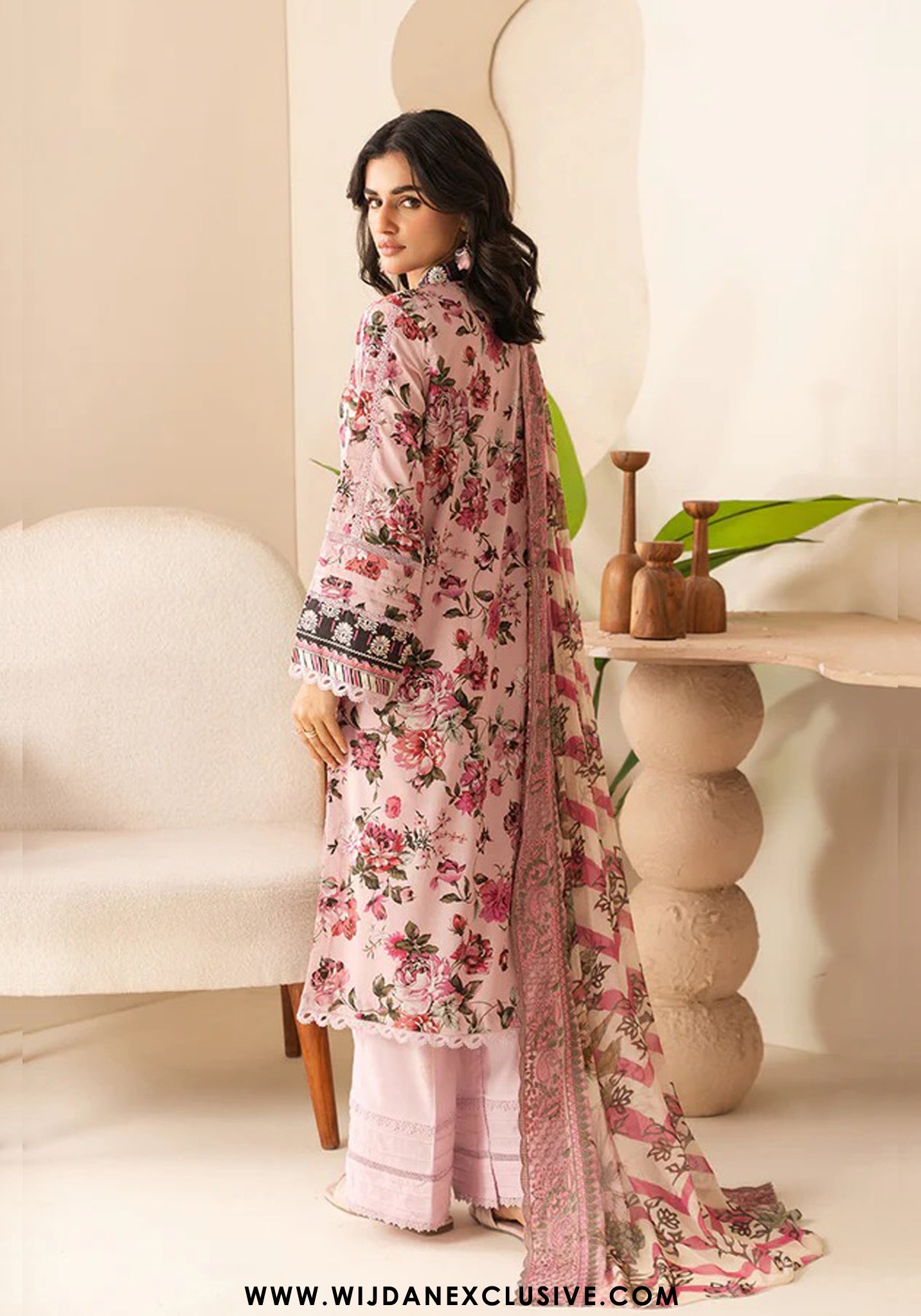 Ehaab Unstitched Printed Lawn Collection D-426