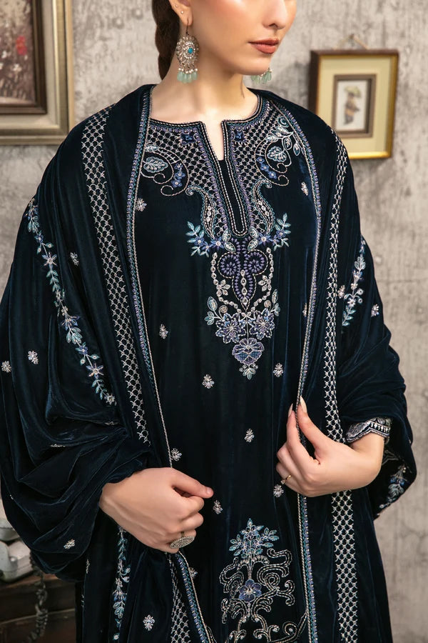 Yaadein by Tawakkal | Unstitched Fancy Heay Emb Velvet Collection - 2026 (D-5938)