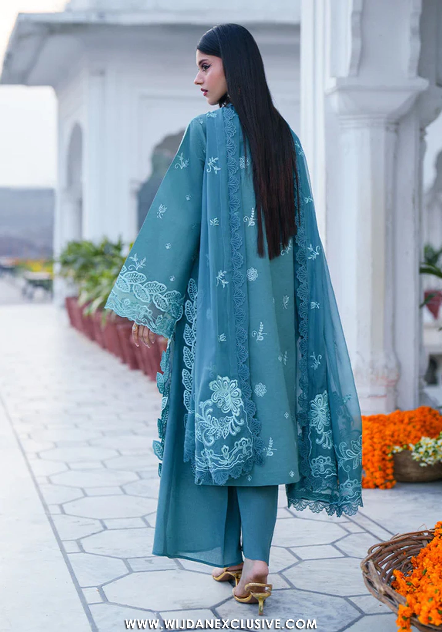 Gul by Mahnur | Unstitched Embroidered Lawn Collection - 2026 G-009