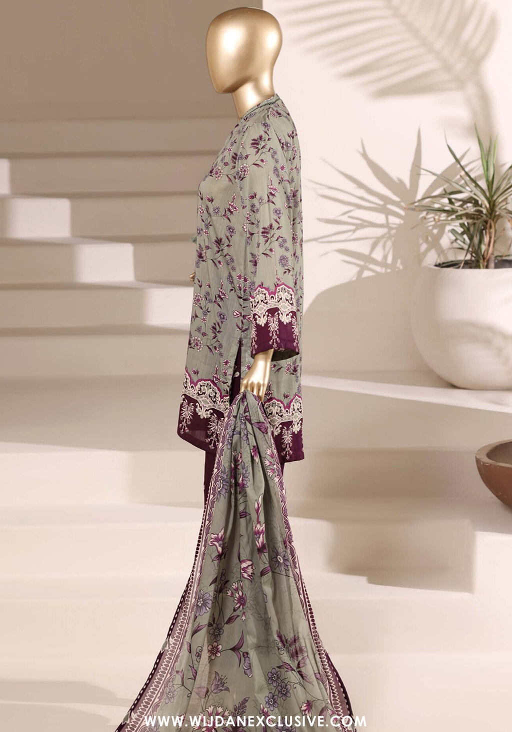 Sadabahar Stitched Printed Lawn Vol-08 Collection – 2026 (D-05)
