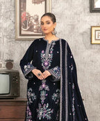 Yaadein by Tawakkal | Unstitched Fancy Heay Emb Velvet Collection - 2026 (D-5939)