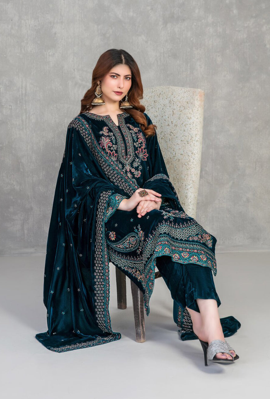 Sincera by Tawakkal | Unstitched Fancy Embroidered Velvet Collection - 2026 (D-5709)