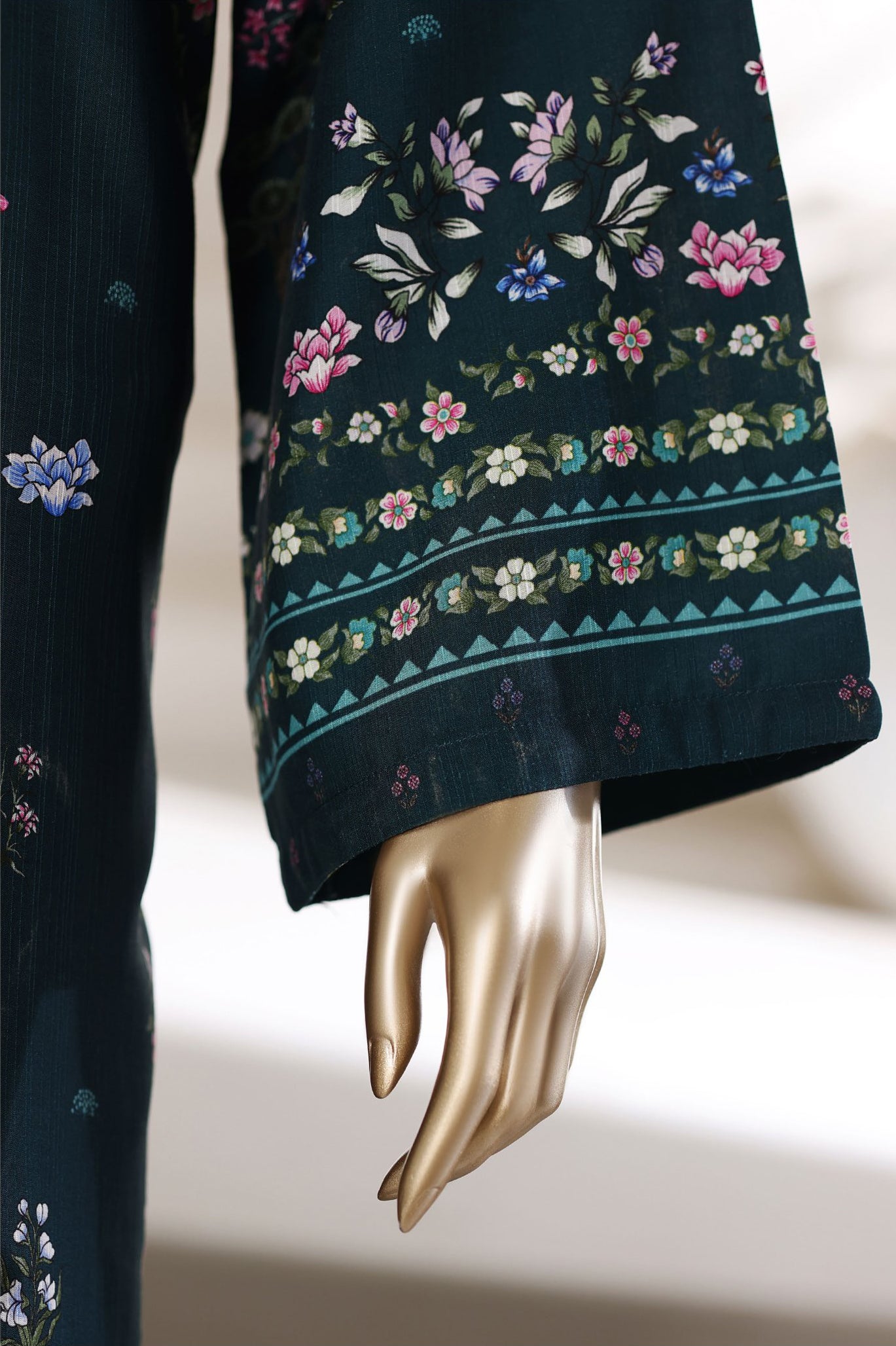 Kaftaan by Sadabahar | Stitched 3PC Printed Lawn Collection - 2026 SB26KPL-05