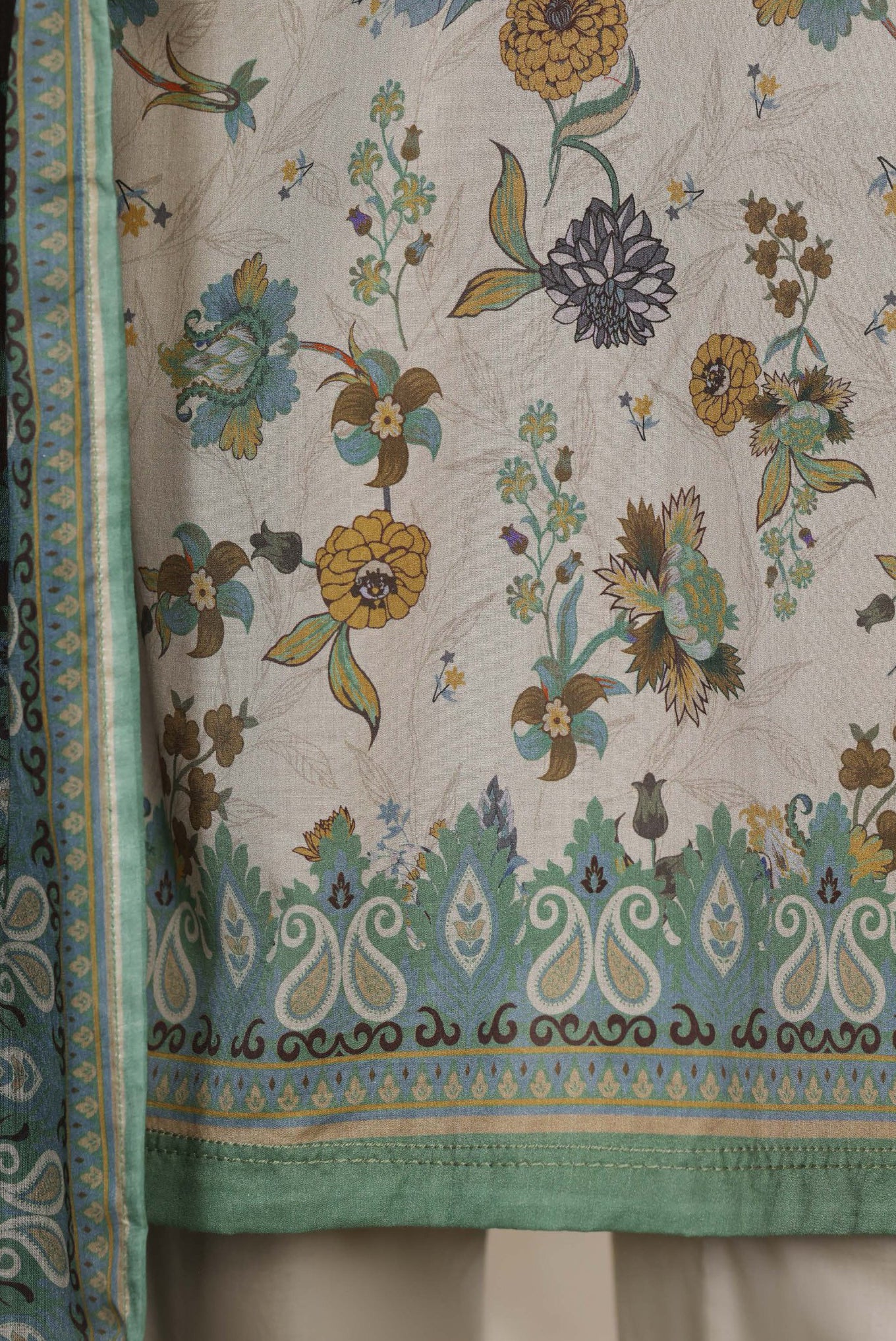Sadabahar Stitched Printed Lawn Vol-III Collection - 2026 (D-05)