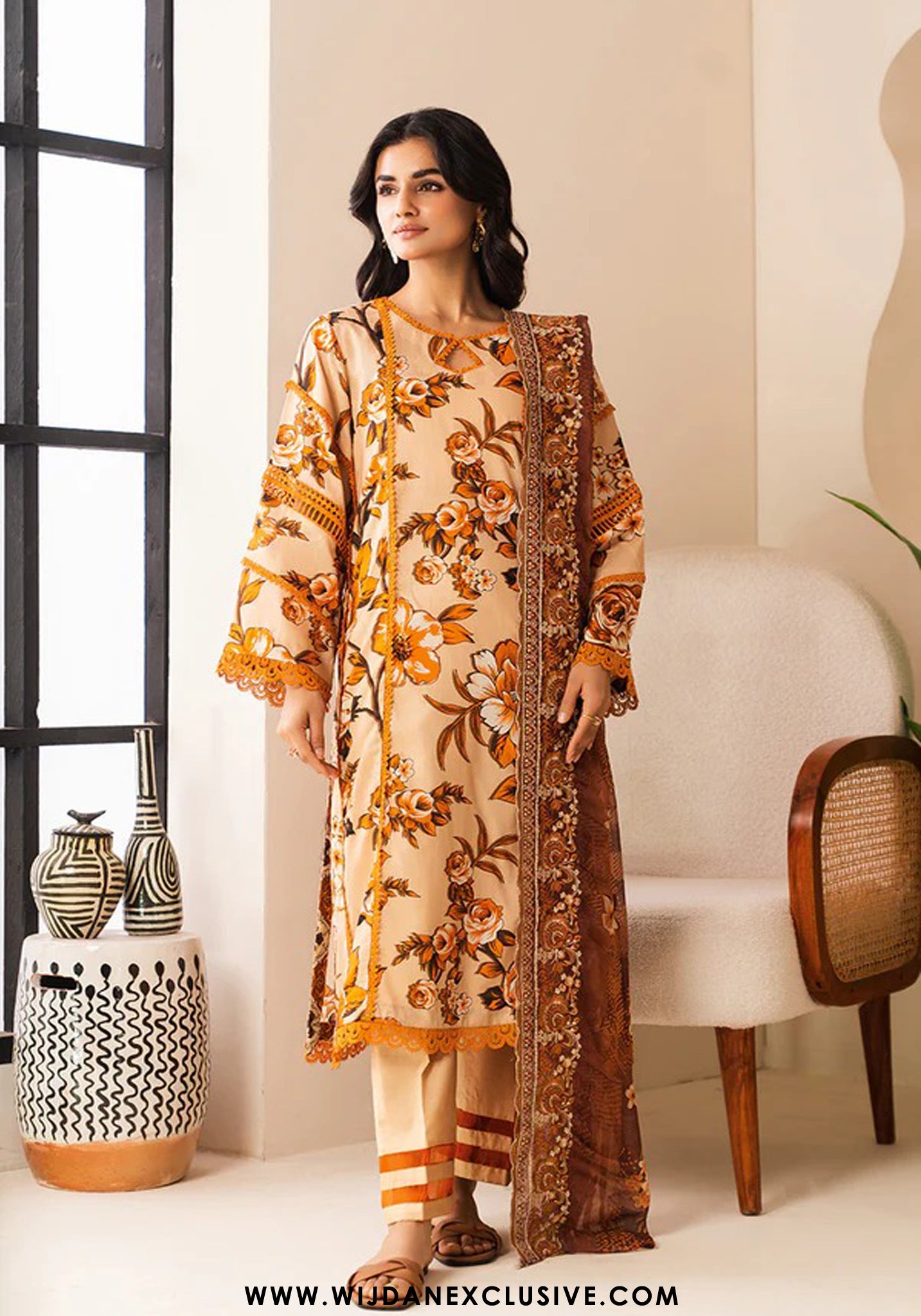 Ehaab Unstitched Printed Lawn Collection D-428
