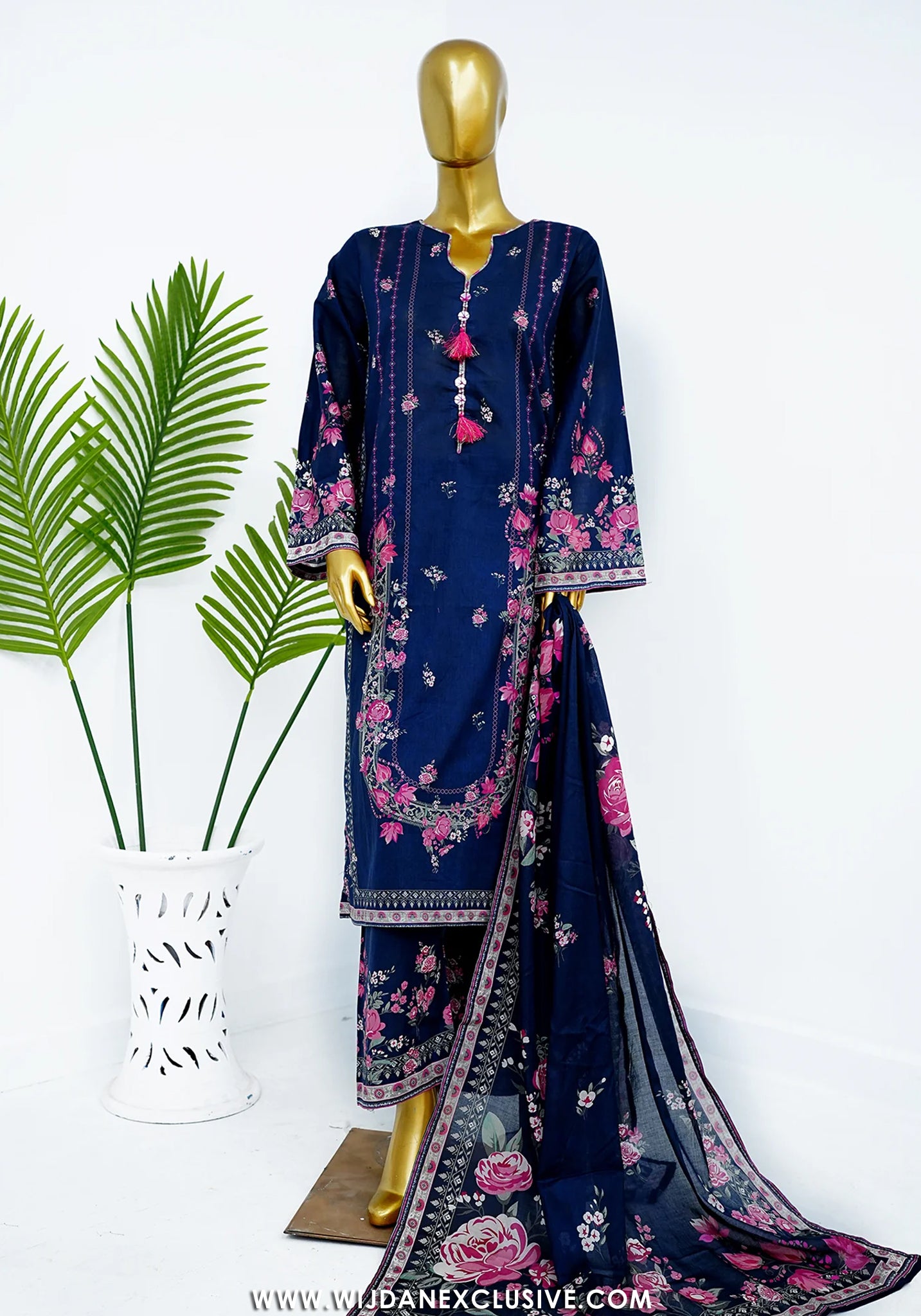 Bin Saeed Stitched Exclusive Printed Lawn Vol-10 Collection – 2026 (D-05)