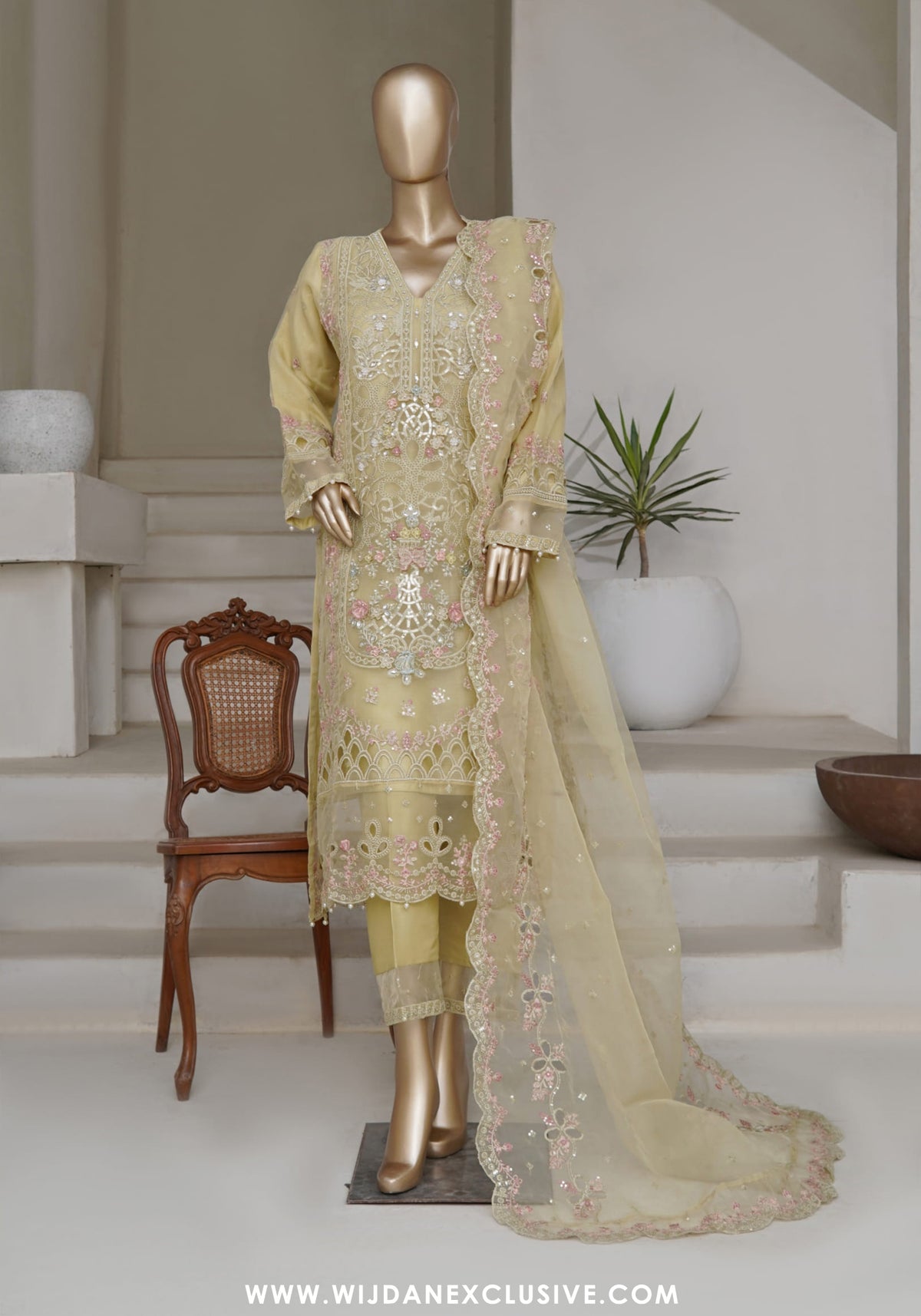 Sadabahar Mahpara Stitched Embroidered Organza Collection - 2025 Vol-17 PISTA