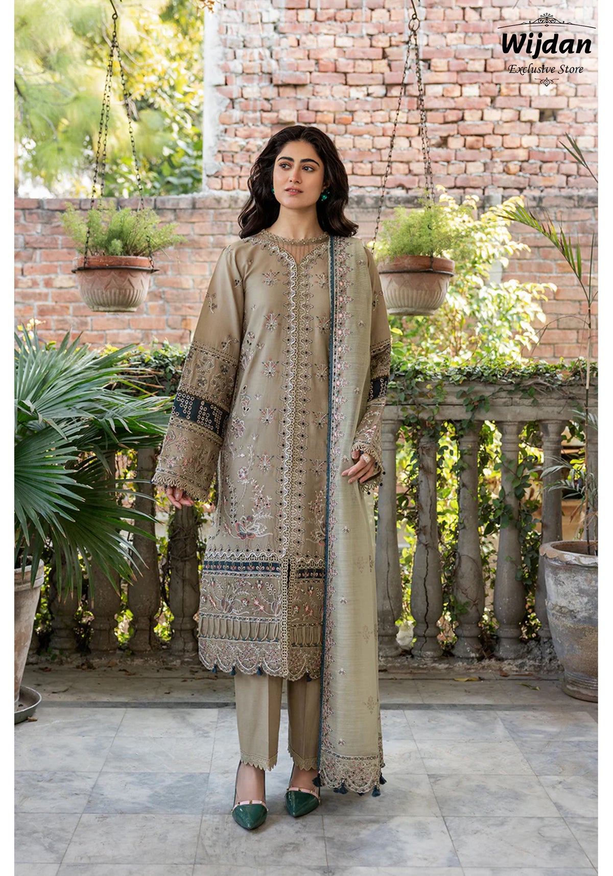 Bahaar Embroidered Lawn Collection'24 by Farasha D-05