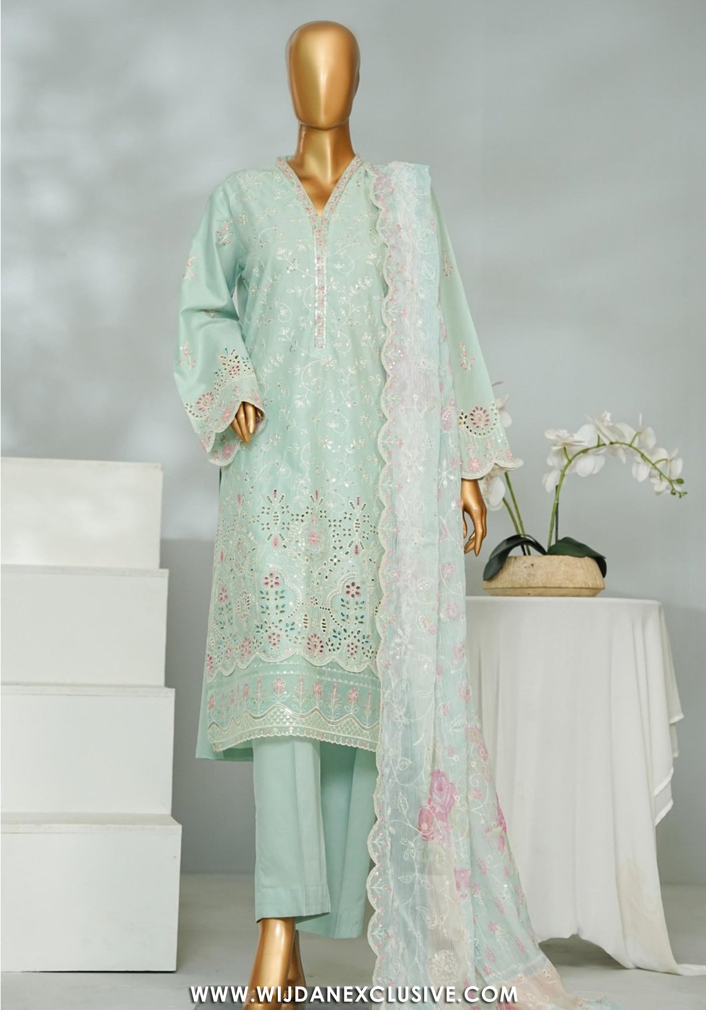 Bin Saeed Stitched Luxury Lawn Embroidered Vol-I Collection - 2026 (D-05)