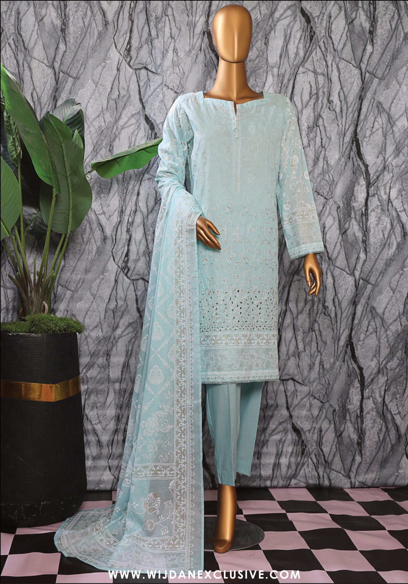 HZ Exclusive Unstitched Mid Summer Embroidered Slub Lawn EMC-31