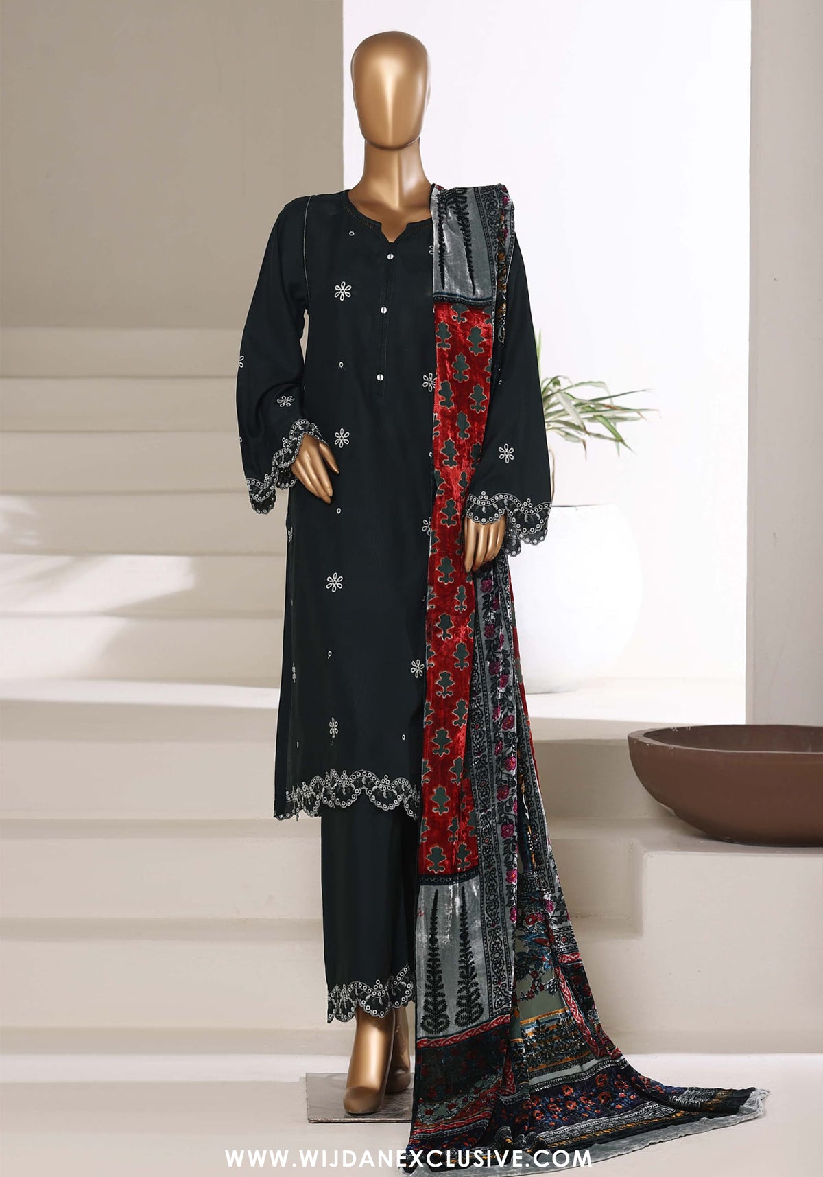 Sadabahar Stitched Viscose Luxury With Palachi Shawl Collection (D-05)