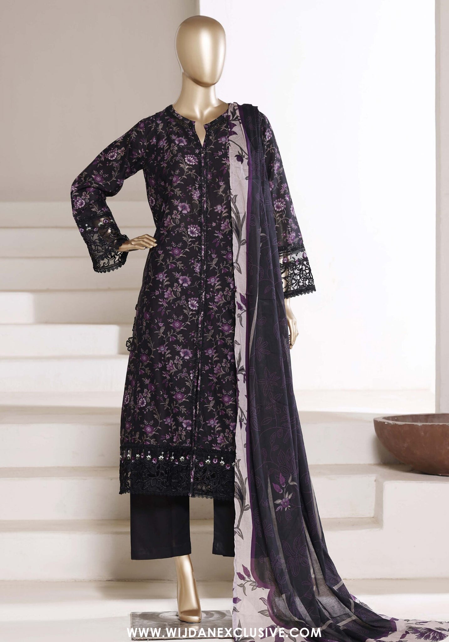 Sadabahar Stitched Embroidered Festive Lawn Vol-02 Collection - 2026 (D-05)