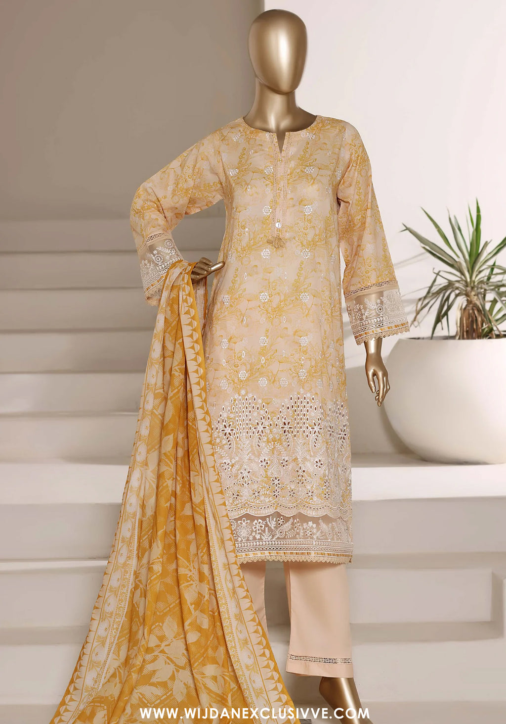 Amyrah by Sadabahar | Stitched Embroidered Festive Vol-I Collection - 2026 (D-05)