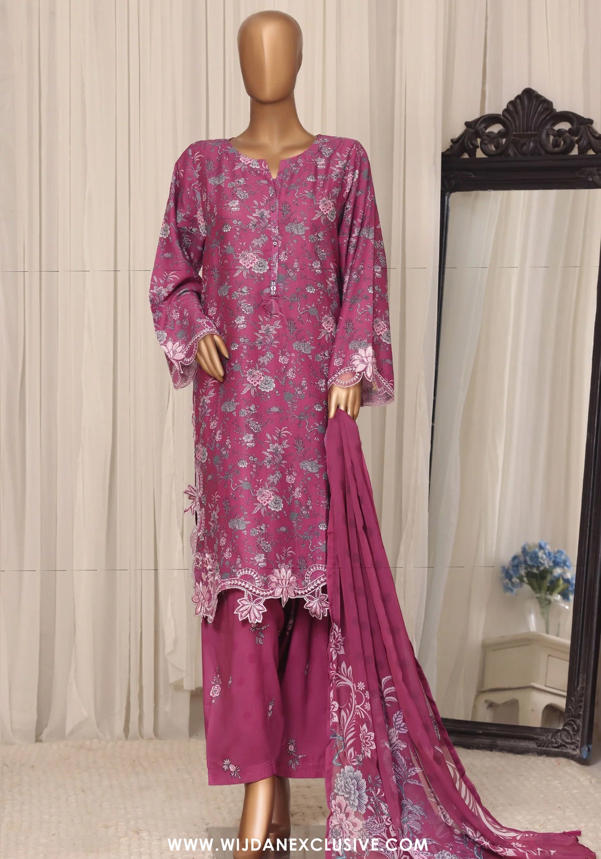 Raya by Sadabahar | Stitched Embroidered Festive Collecton - 2026 (D-05)