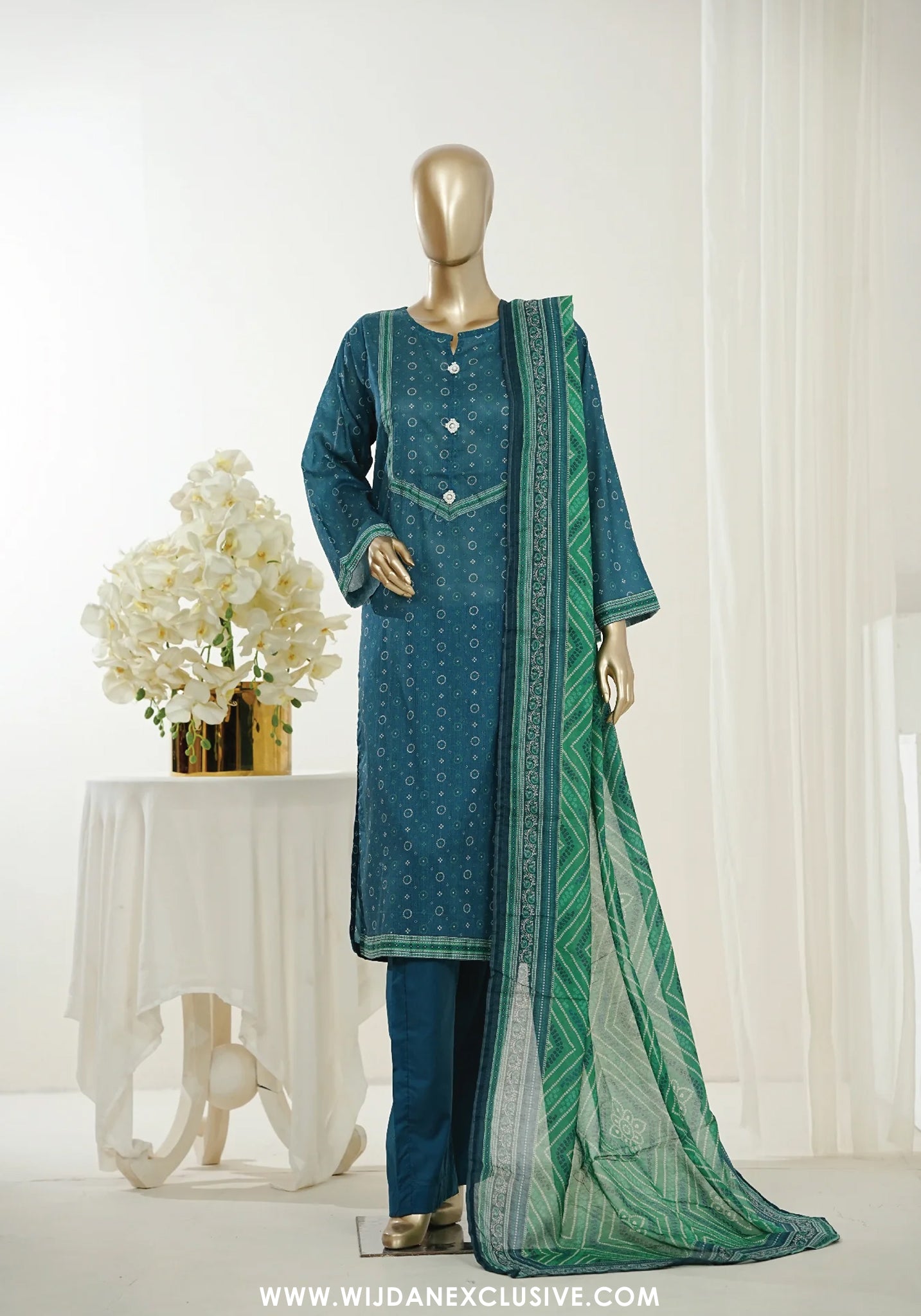 Bin Saeed Stitched Exclusive Printed Lawn Vol-07 Collection – 2026 (D-05)