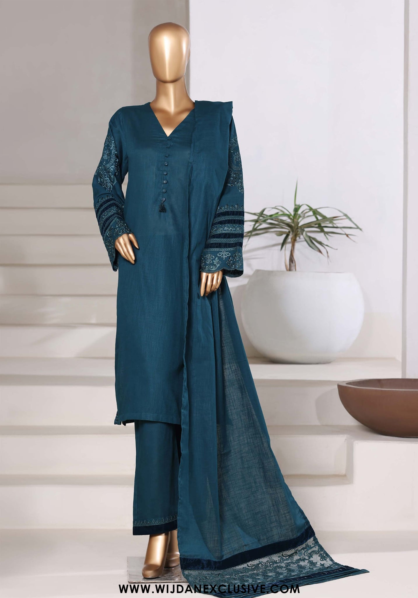 Sadabahar Stitched Cross Texture with Velvet Winter Collection - 2025 (ZINC)