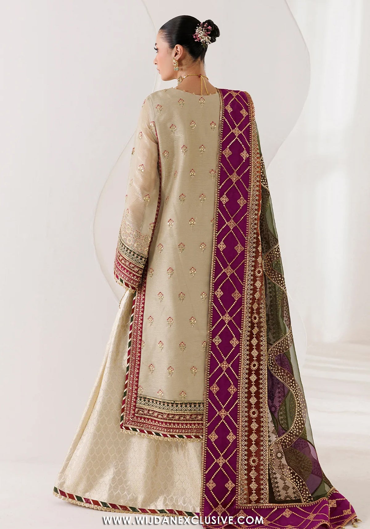 La Ruhe by Alizeh | Unstitched Formal Embroidered Vol-II Collection - 2026 (CEW)