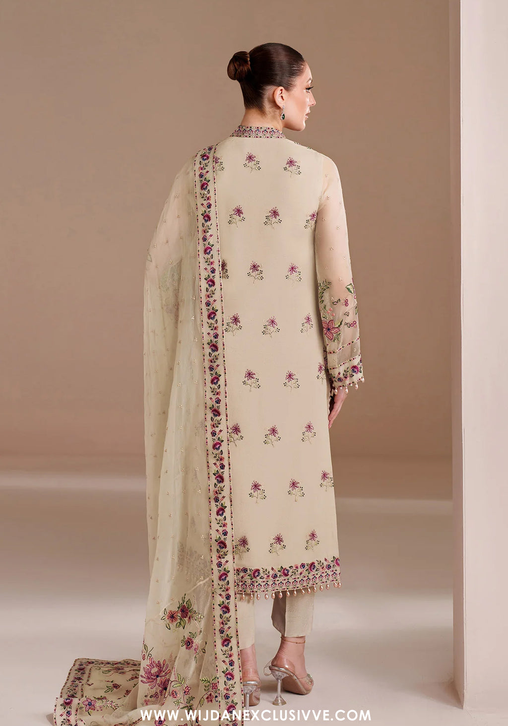 Alizeh Unstitched Threads Eid Festive Formal Collection - 2026 (VICTORIA)