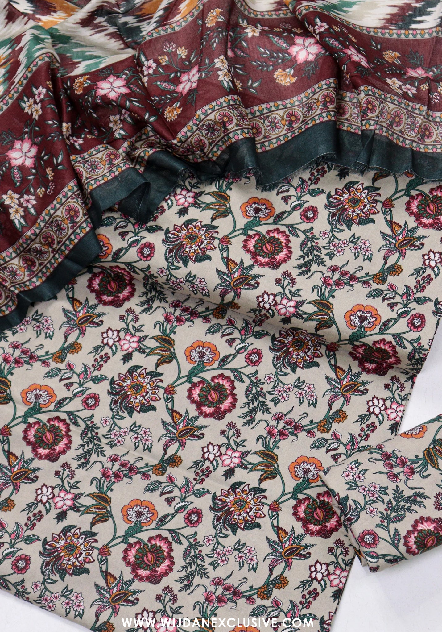 Bin Saeed Unstitched Printed Lawn Vol-IV Collection - 2026 (D-05)