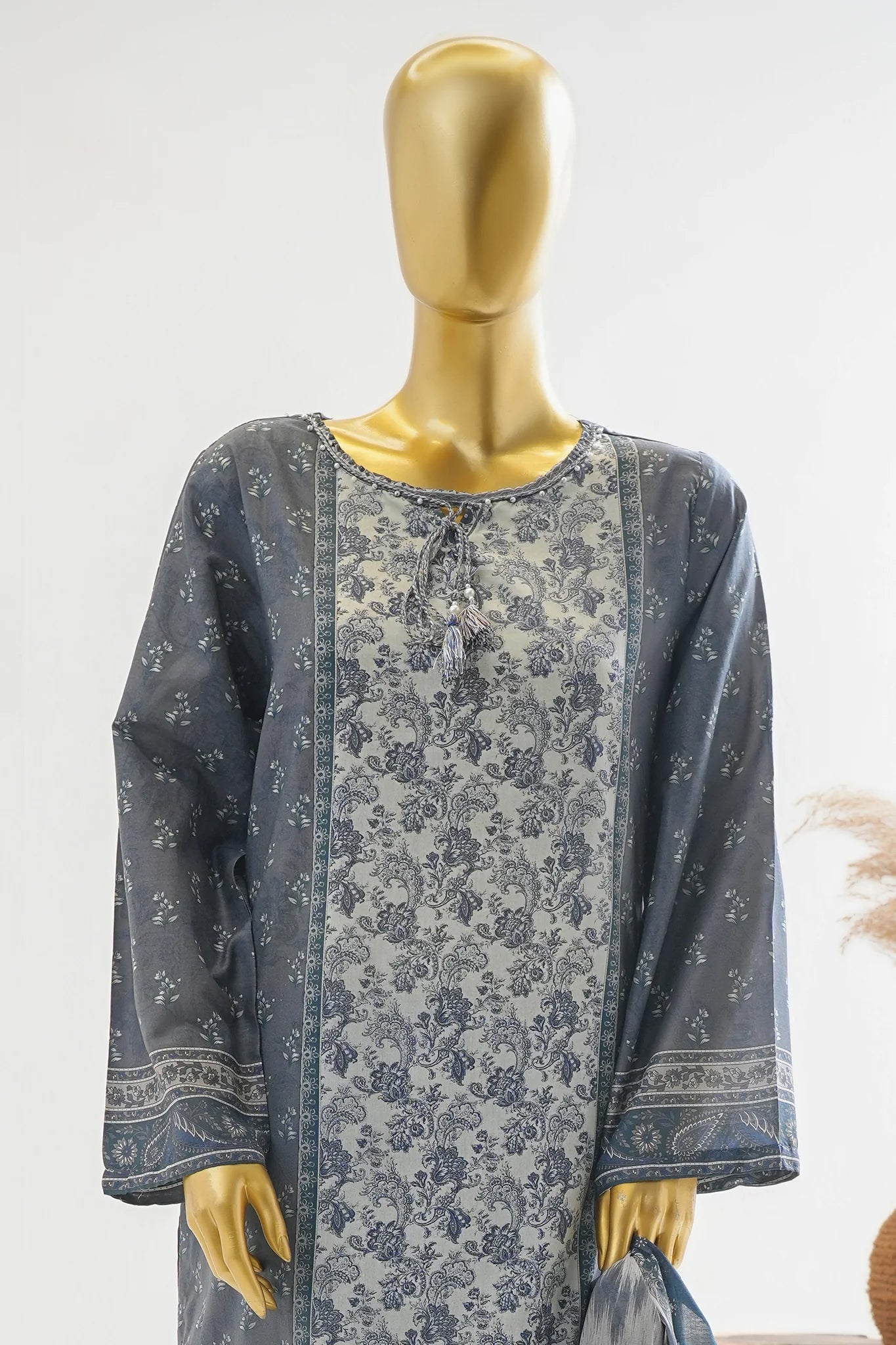 Bin Saeed Stitched Exclusive Printed Lawn Vol-08 Collection – 2026 (D-05)