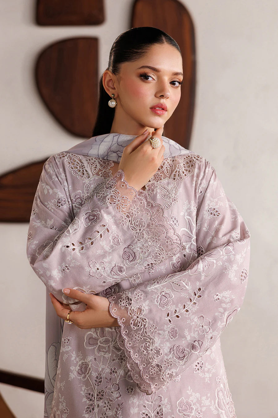 Iznik Unstitched Embroidered Festive Lawn Collection - 2026 (IBE-07)