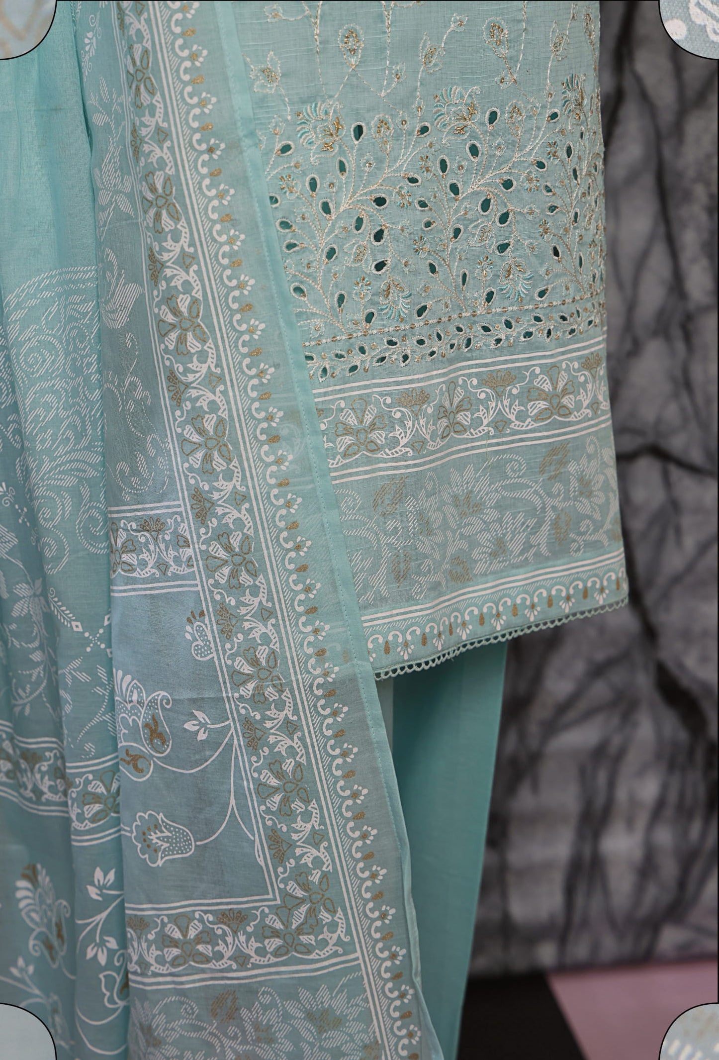 HZ Exclusive Unstitched Mid Summer Embroidered Slub Lawn EMC-31