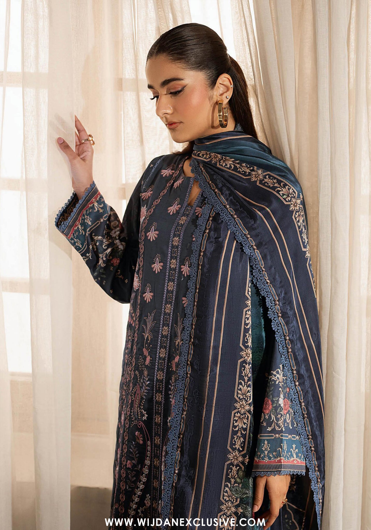 Mashaal by Ramsha | Unstitched Luxury Lawn Vol-16 Collection - 2026 (D-06)