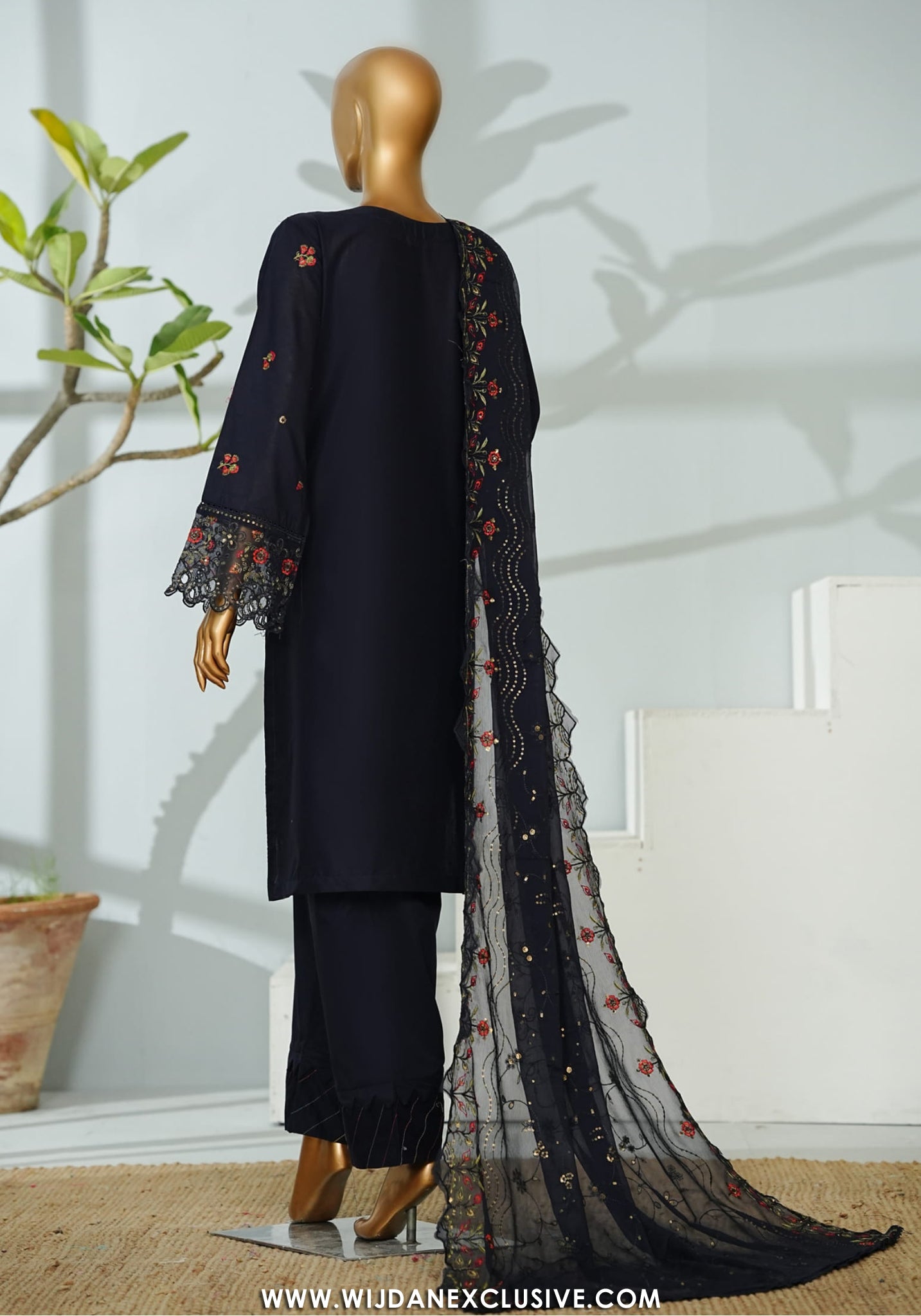 Bin Saeed Stitched Luxury Embroidered 3PC Collection - 2026 BSLE26-006