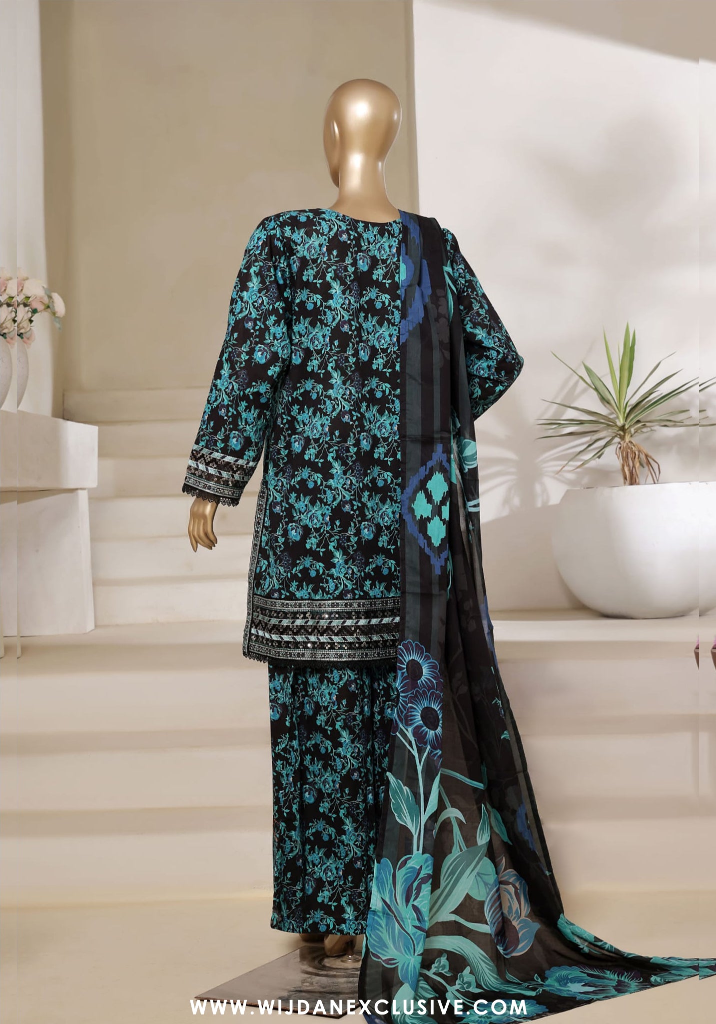 Sadabahar Signature Stitched Festive Embroidered Lawn - 2025 Vol-02 Black