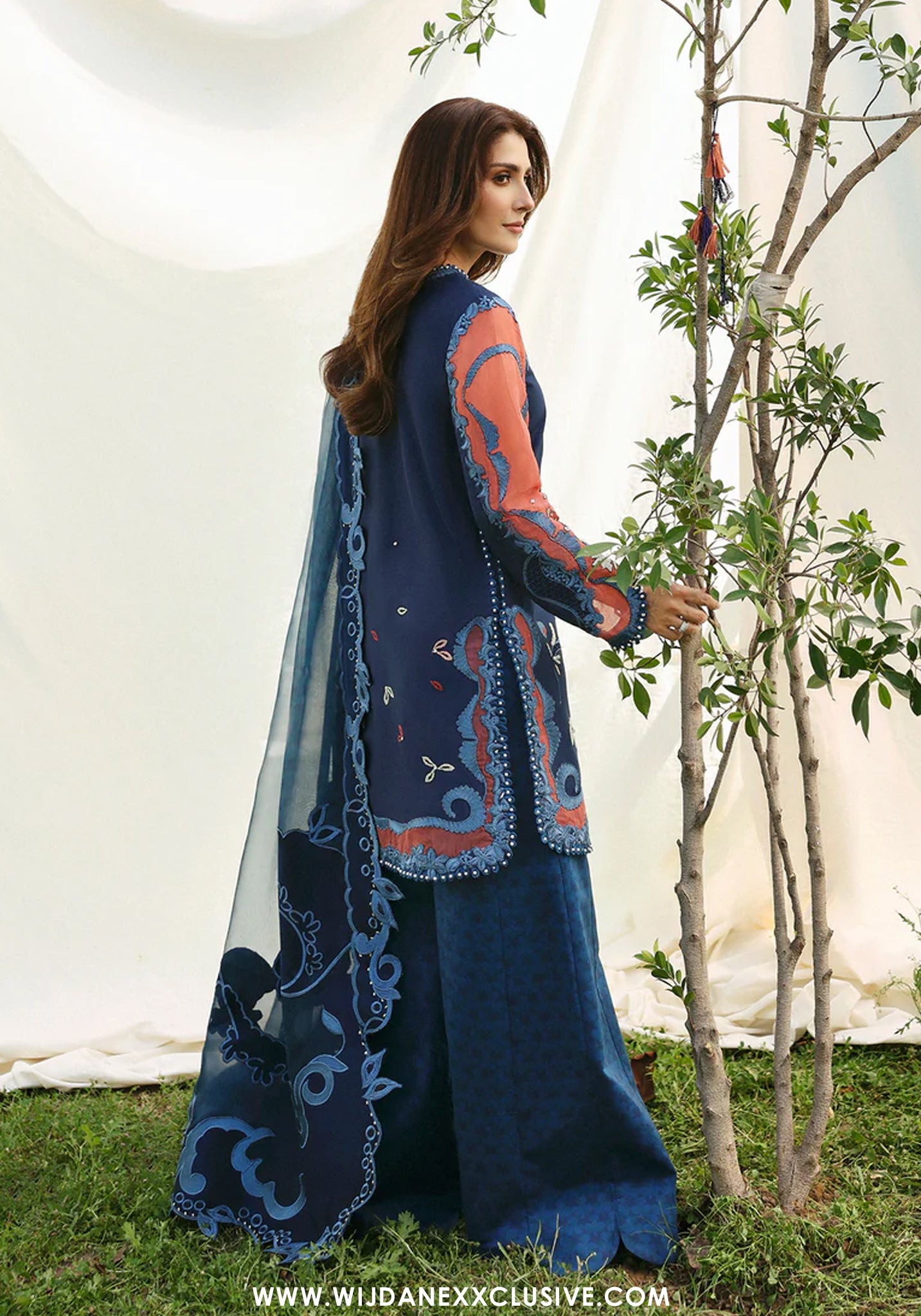 Afrozeh Unstitched Luxury Embroidered A-Lawn Edit'26 (AVAIA)