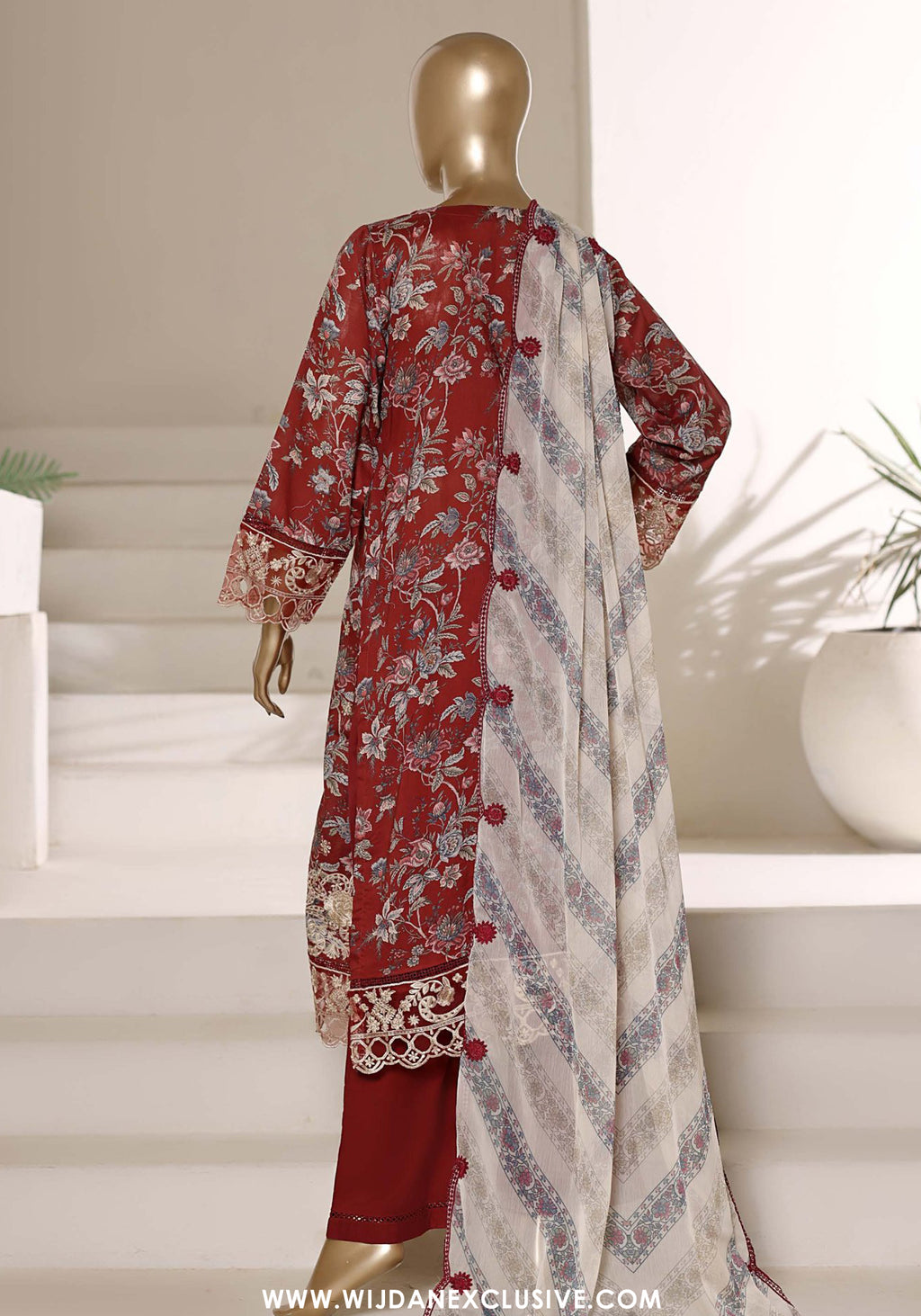 Sadabahar Signature Stitched Embroidered Lawn Vol-III Collection - 2026 (D-06)