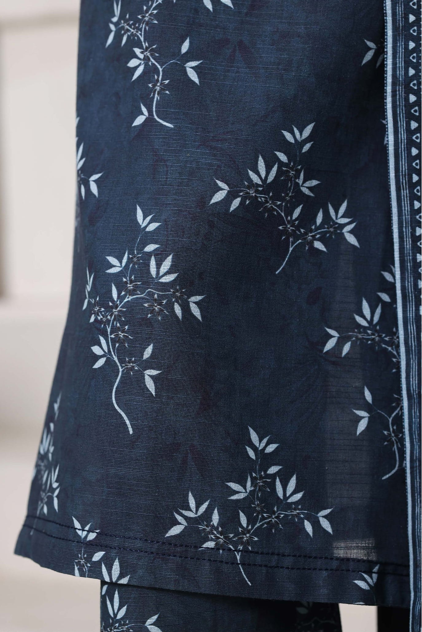 Sadabahar Stitched Printed Khaddar Vol-03 Collection - 2025 (BLUE)