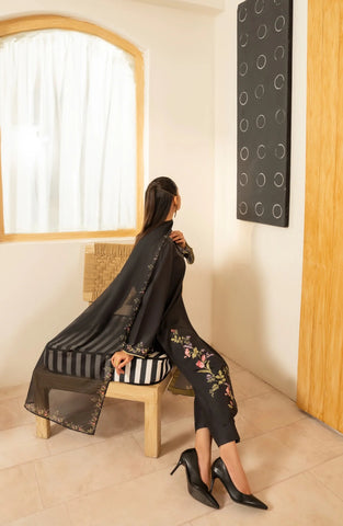 Casual Lite Gul e Jana Stitched Premium Printed Silk Viscose Drop-II (NOIR GARDEN)