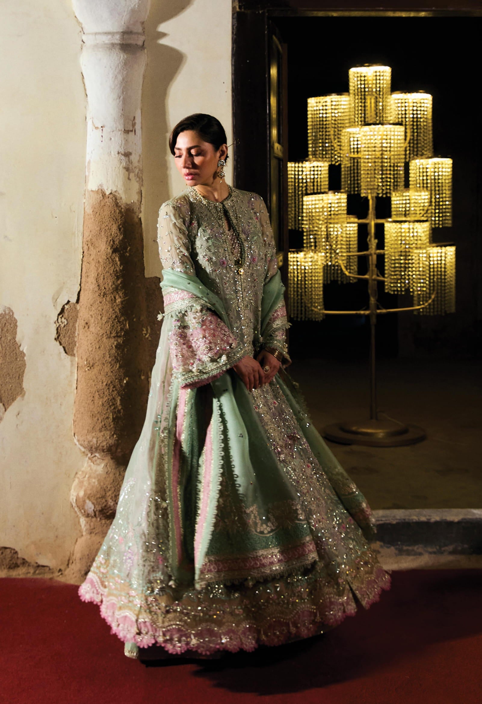 Freeshia by Suffuse | Unstitched Wedding Collection - 2026 (МЕНТАВ)