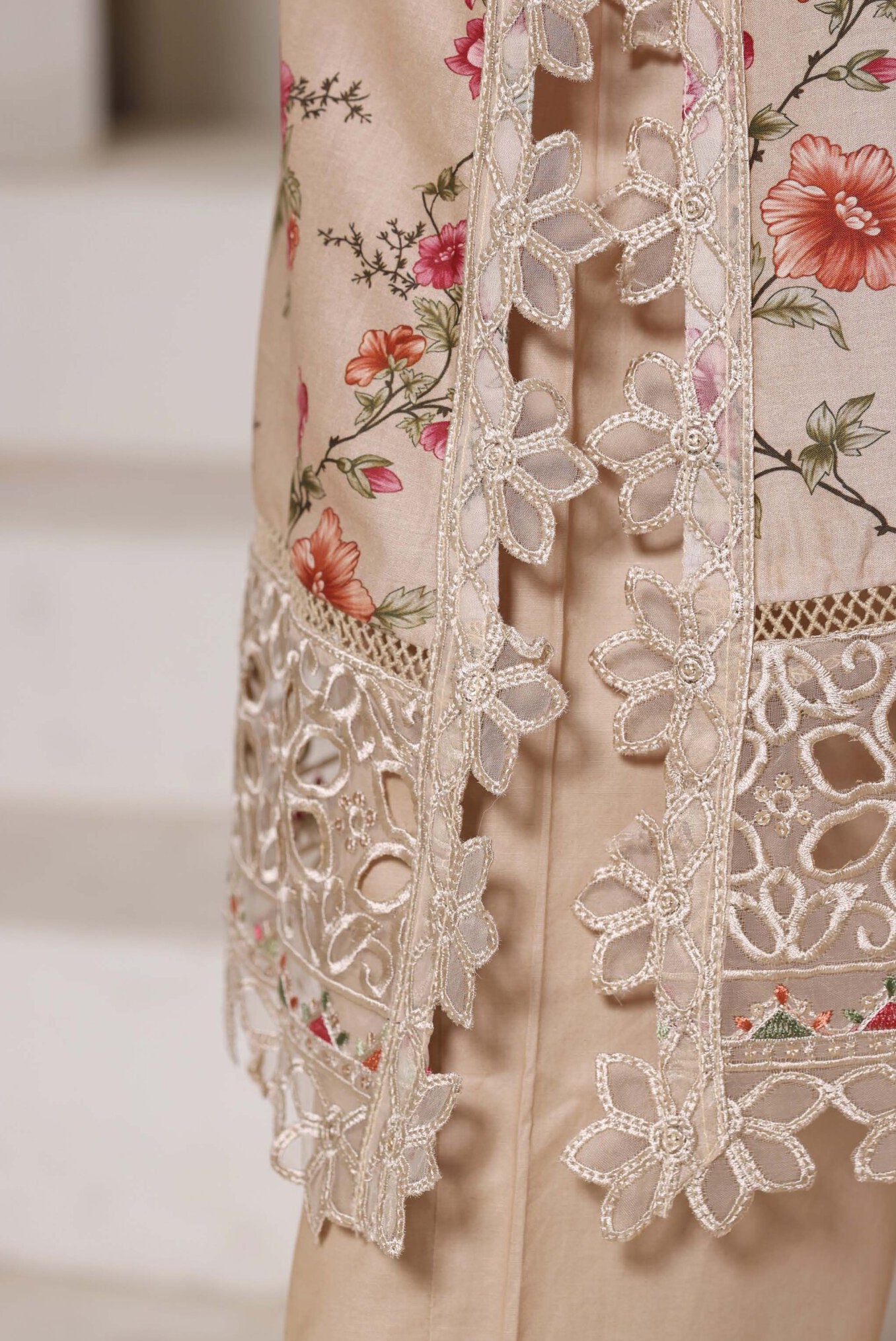 Sadabahar Stitched Embroidered Festive Lawn Vol-02 Collection - 2026 (D-06)