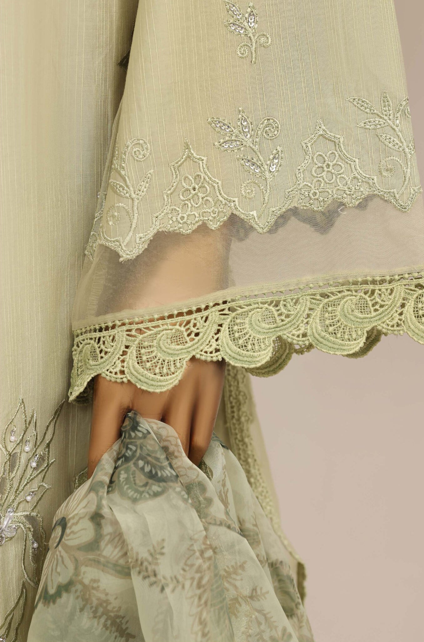 Sadabahar Stitched Luxury Embroidered Festive Vol-07 Collection - 2026 (D-06)