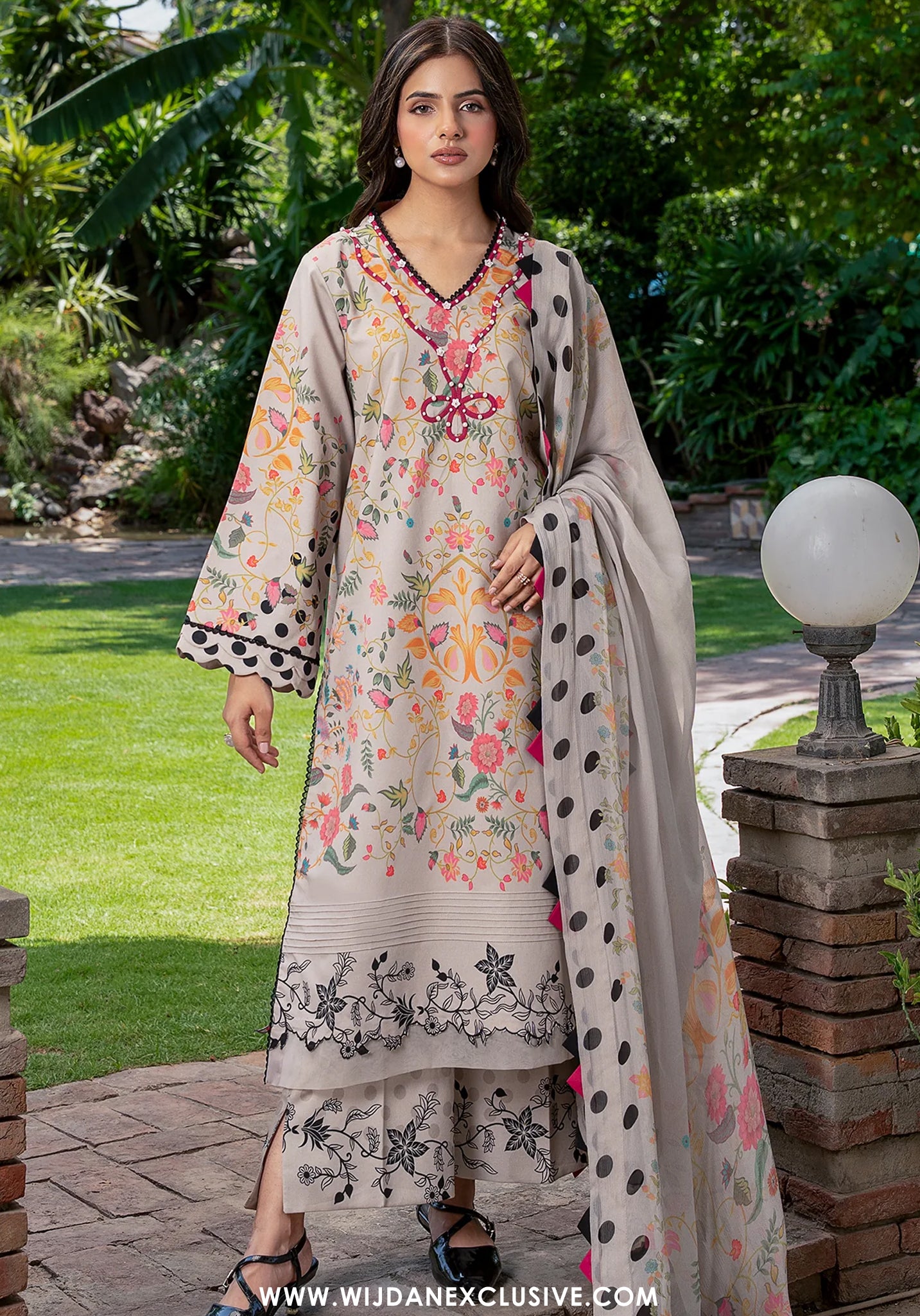 C-Prints by Charizma | Unstitched Printed Lawn Vol-03 Collection - 2026 (CP6-25)