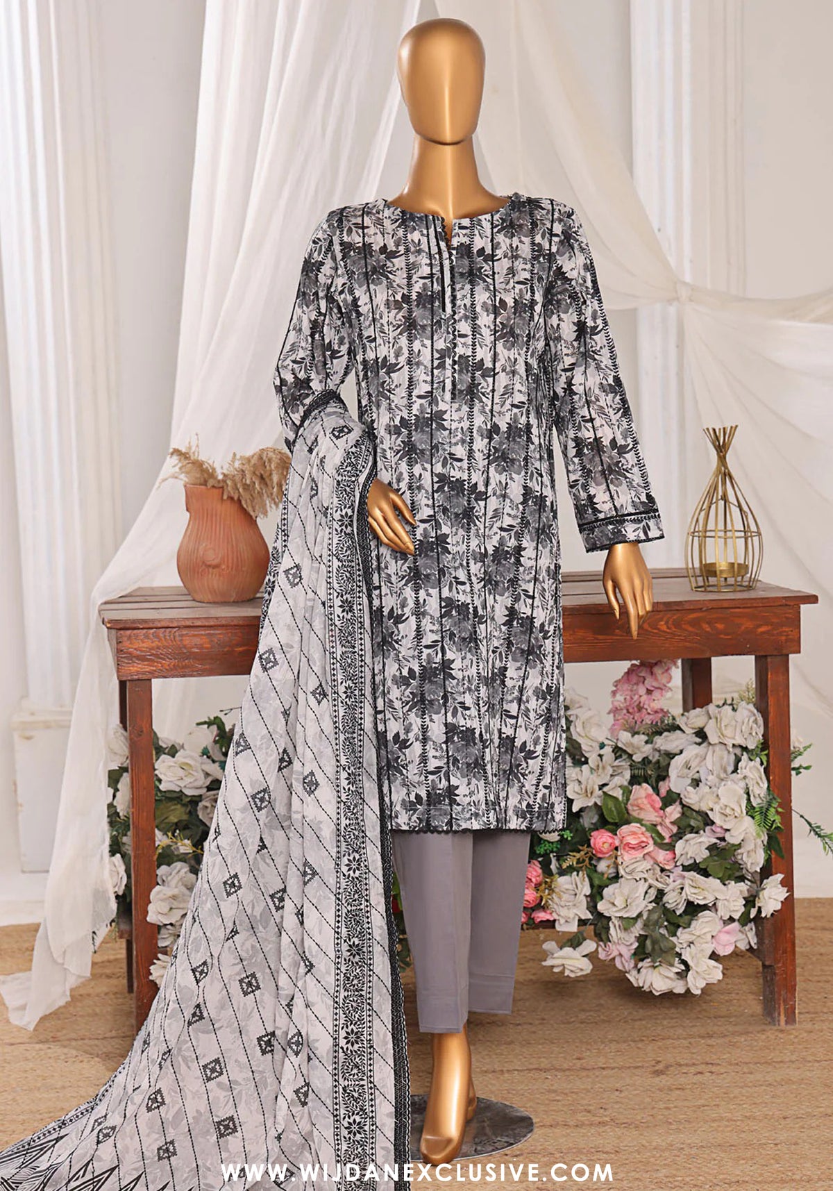 HZ Dhagakari Unstitched Embroidered Lawn Collection - 2025 DEC-598