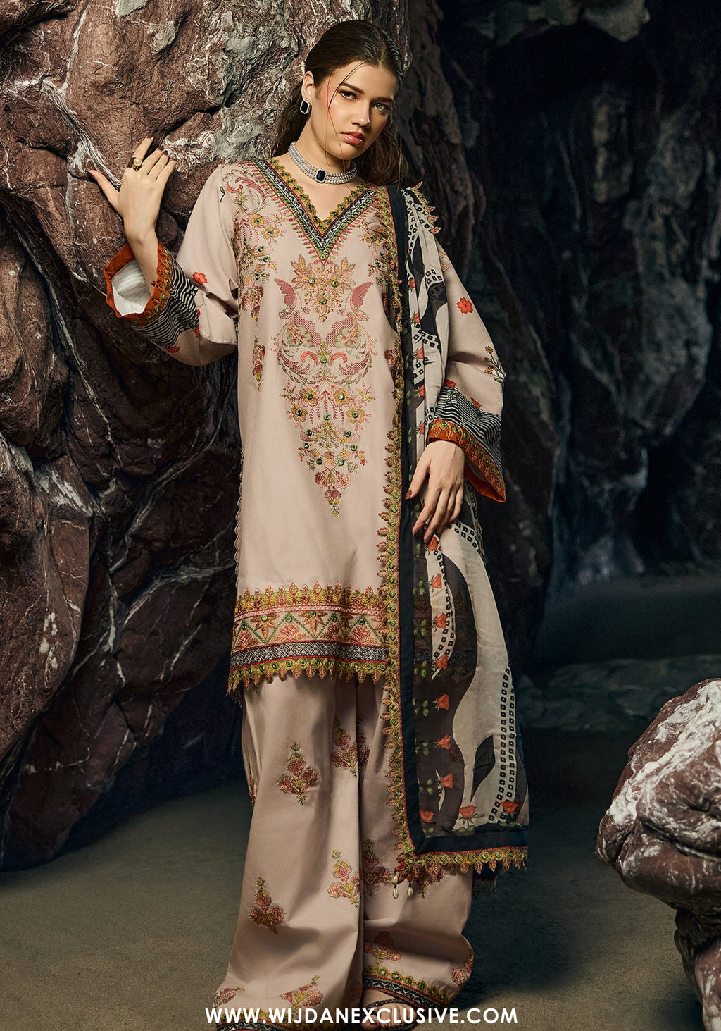 Sunshine by Charizma | Unstitched Embroidered Lawn Vol-I Collection - 2026 (CSN6-07)