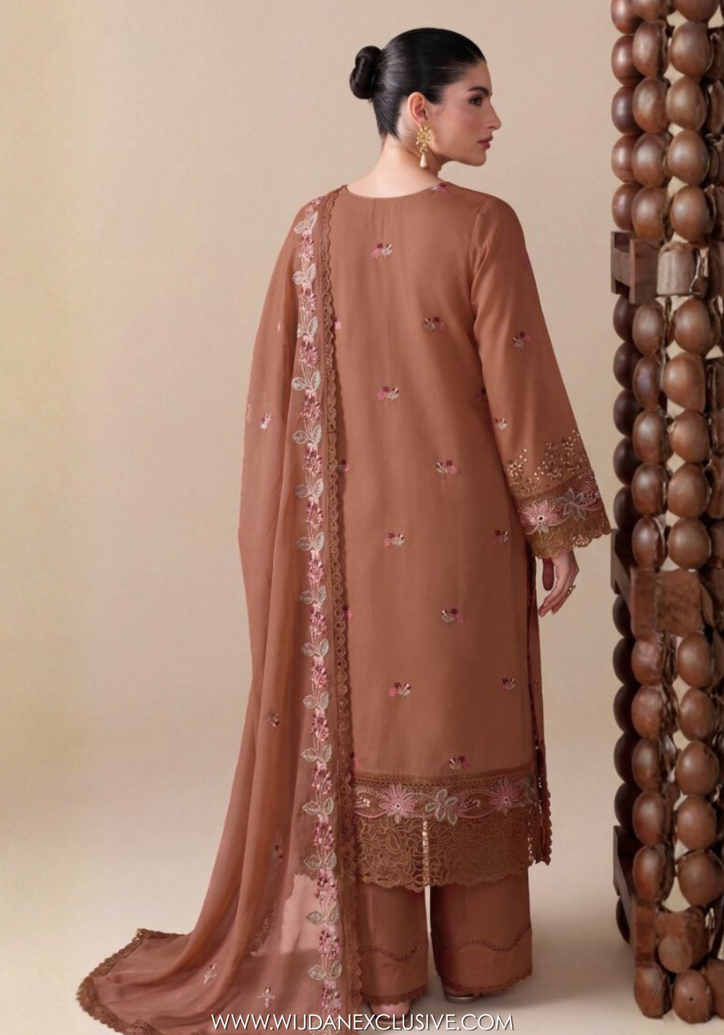 Fasana by Ramsha | Unstitched Luxury Lawn Vol-01 Collection - 2026 (D-06)