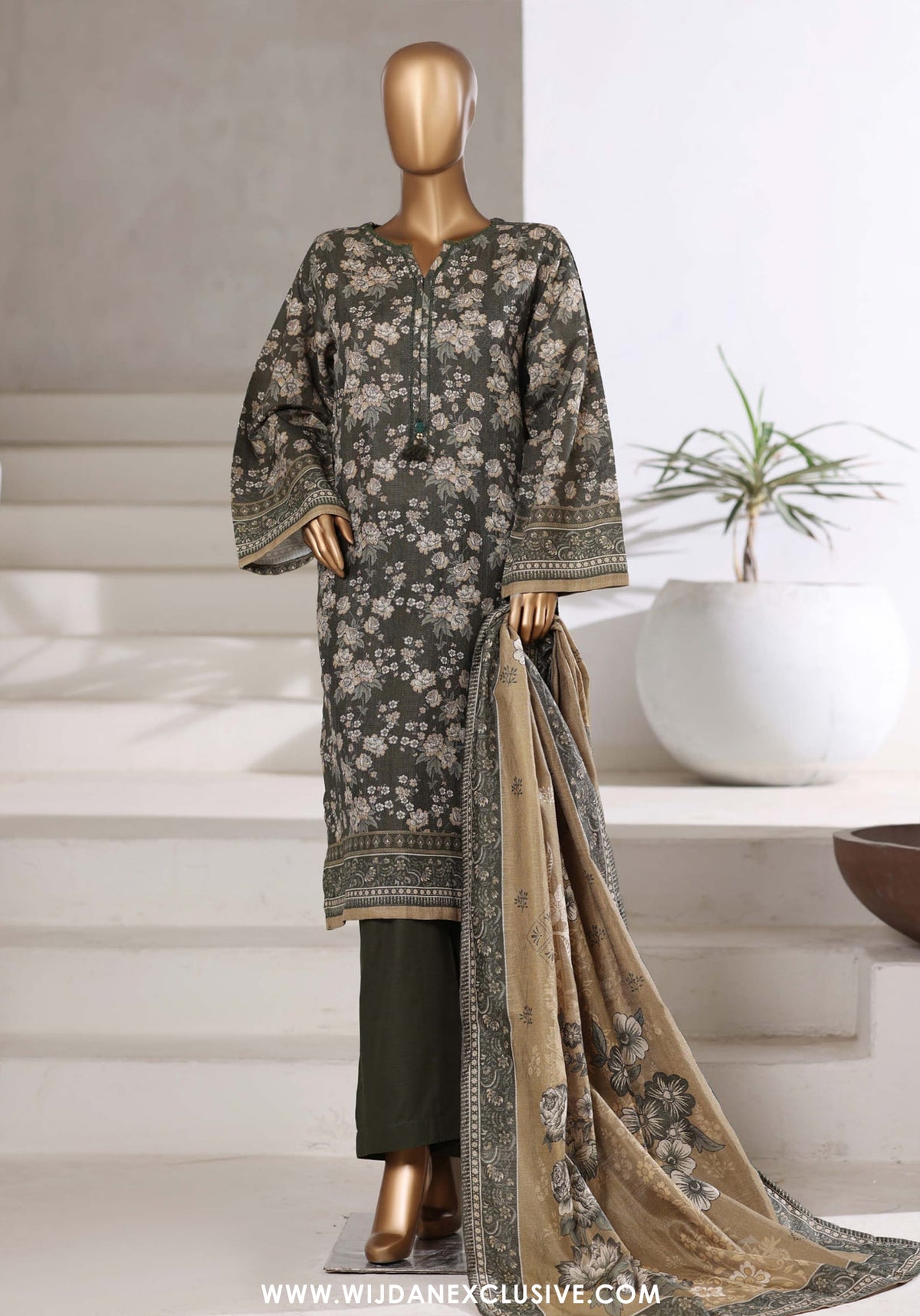 Sadabahar Stitched Printed Khaddar Shimmer Collection - 2025 (GREEN FLORAL)