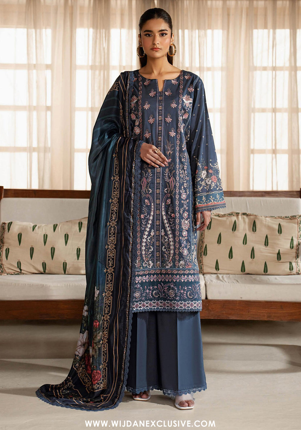 Mashaal by Ramsha | Unstitched Luxury Lawn Vol-16 Collection - 2026 (D-06)