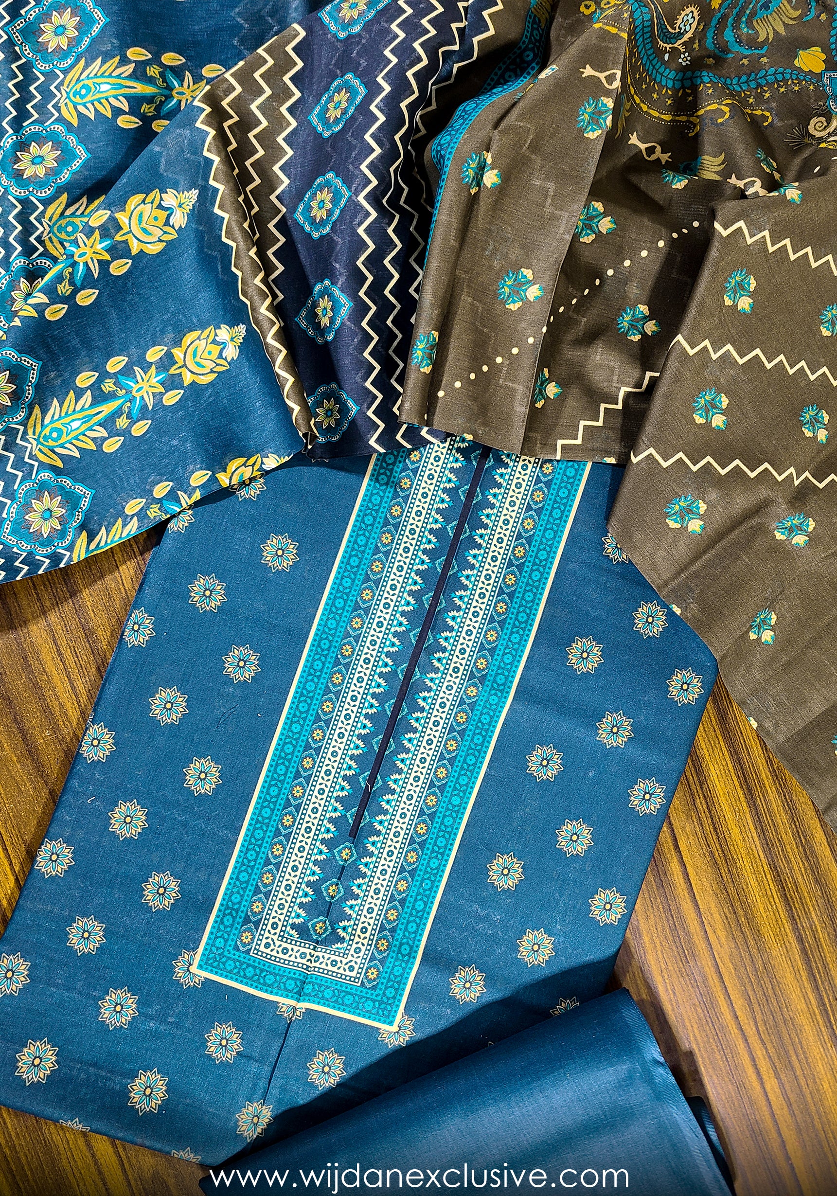 Classic Un-Stitched Printed Lawn Collection by Wijdan D-06