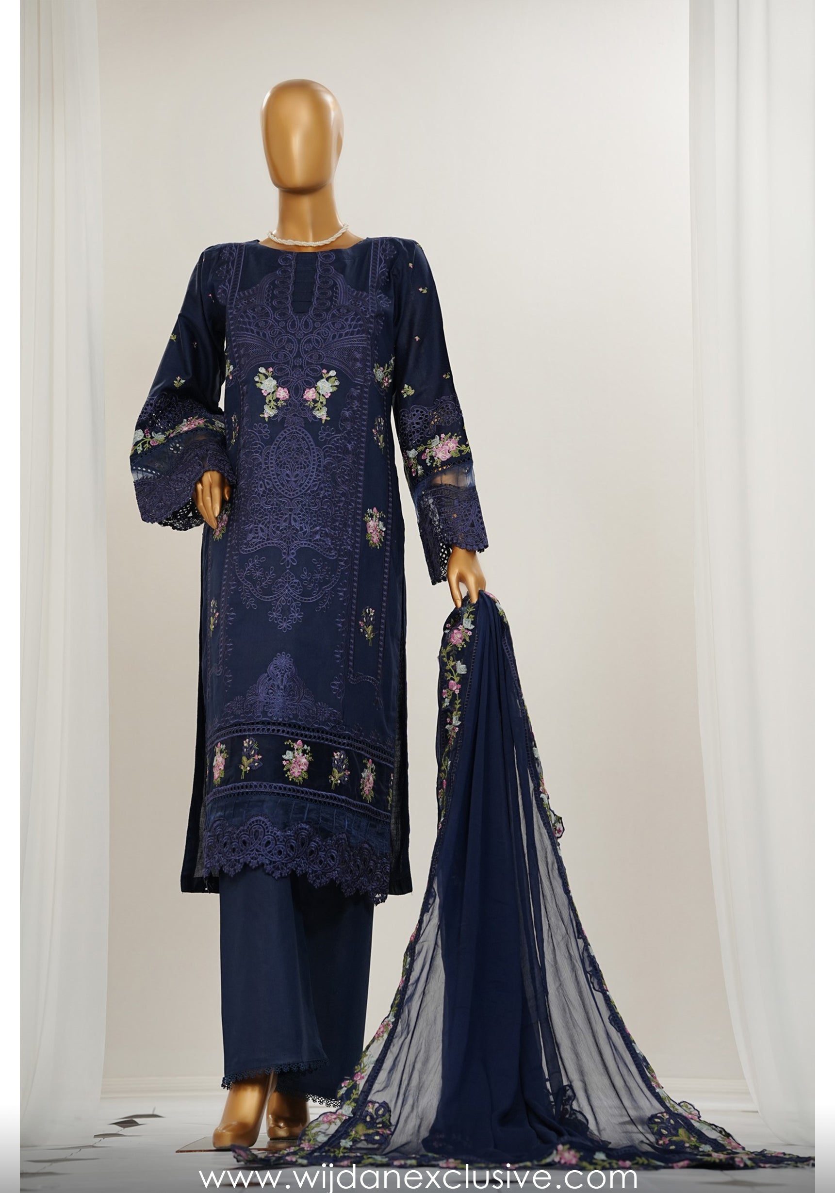Durnaz - Luxury Embroidered Formal Pret Coll'25 Amna Khadija D-06