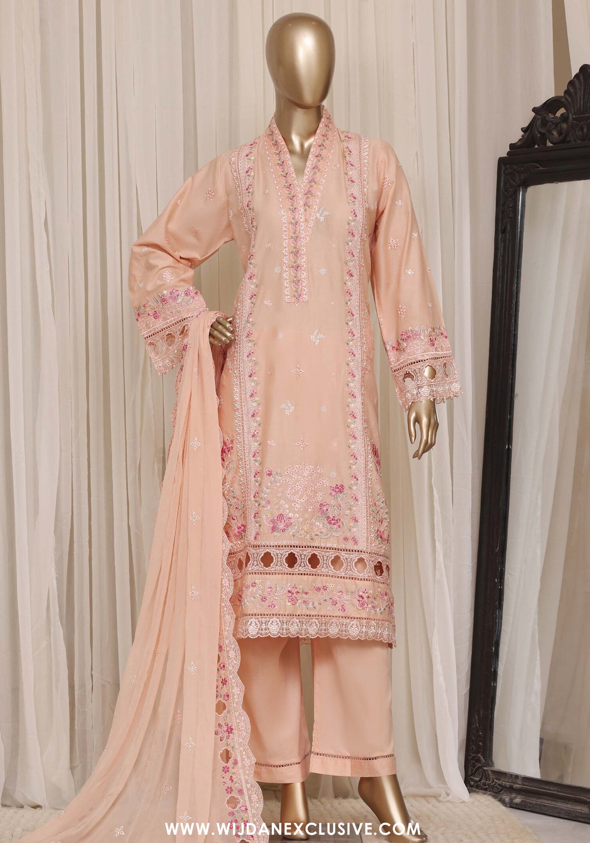 Sadabahar Stitched Luxury Embroidered Festive Vol-08 Collection - 2026 (D-06)